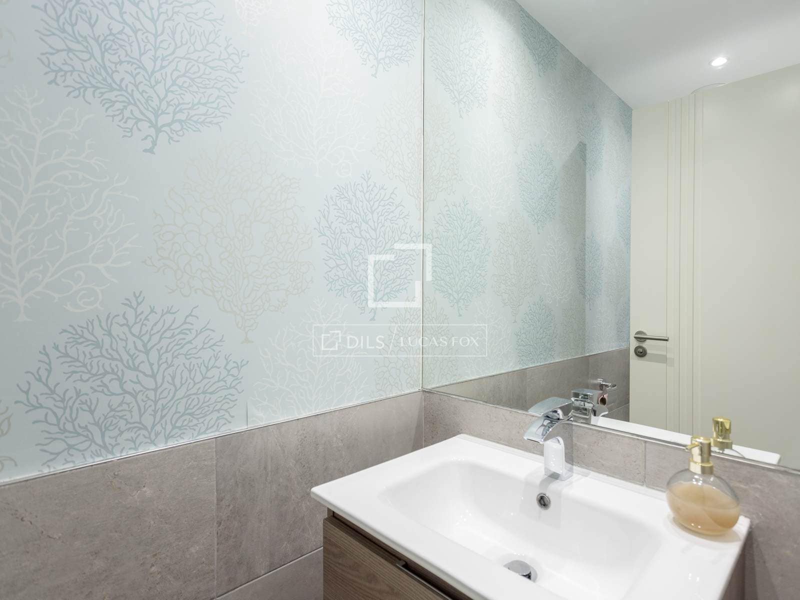 Appartement de 2 chambres à louer à Madrid ville - 3 650 € (Ref: 9565493)