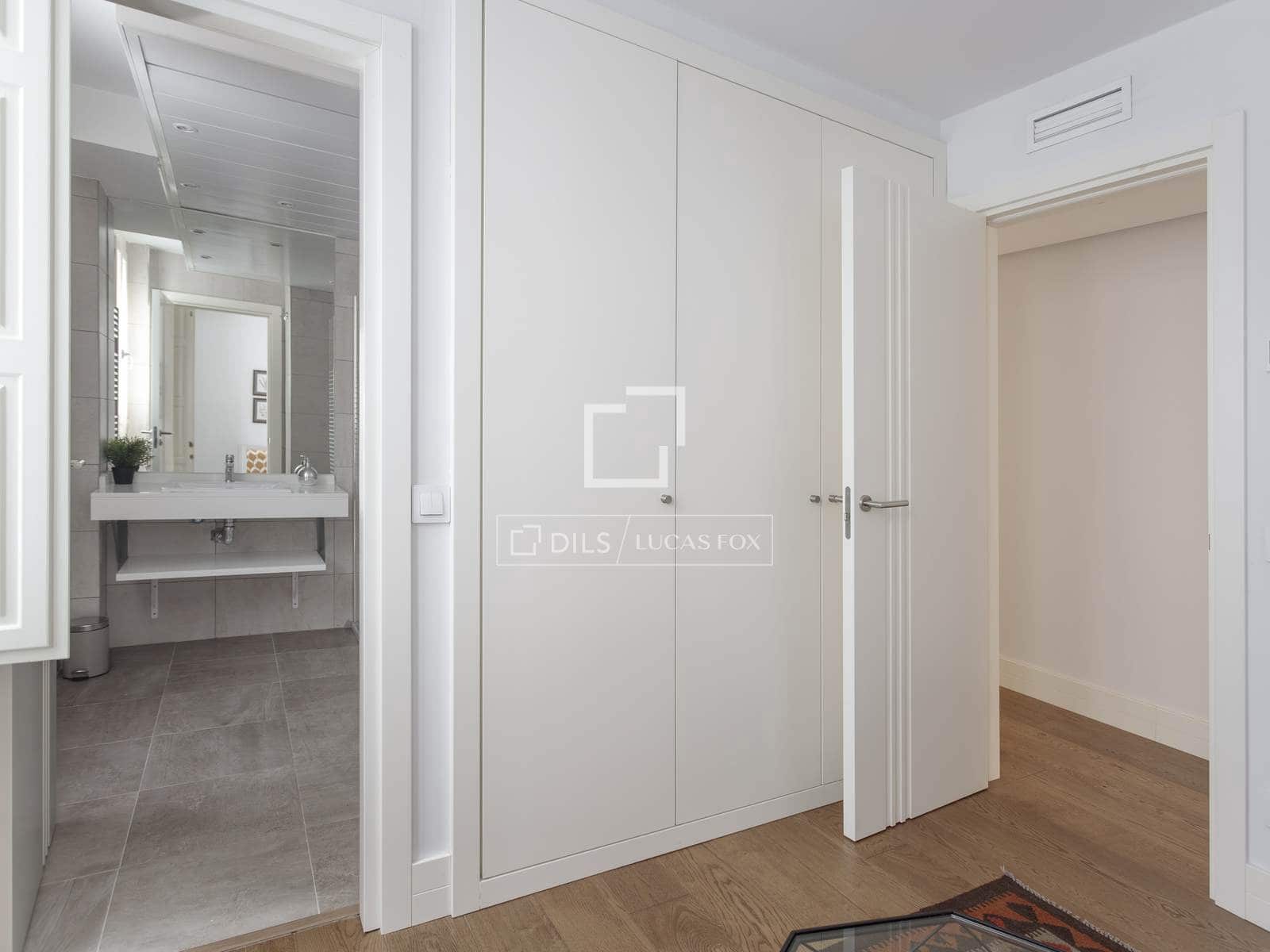 Appartement de 2 chambres à louer à Madrid ville - 3 650 € (Ref: 9565493)