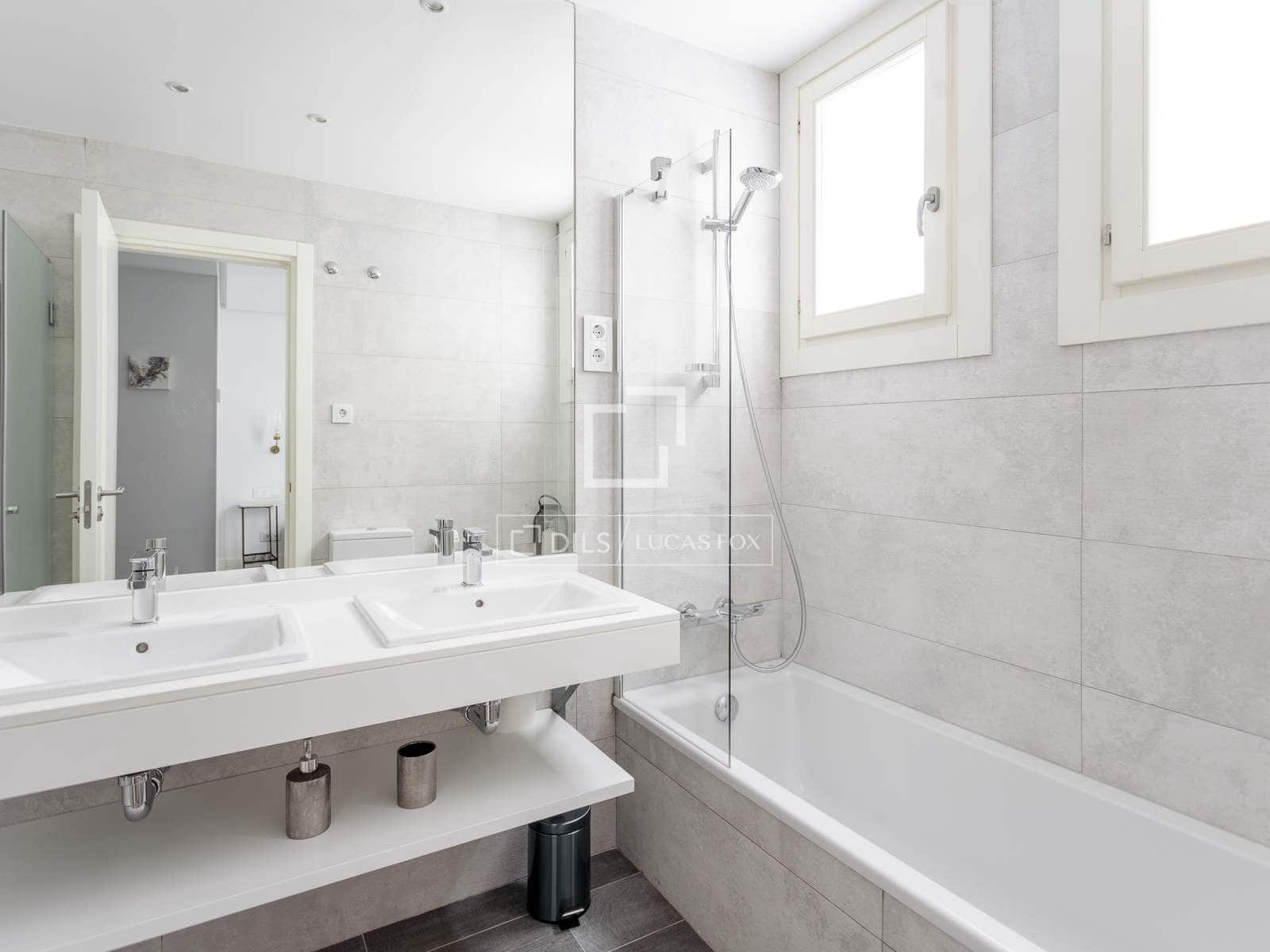 Appartement de 2 chambres à louer à Madrid ville - 3 650 € (Ref: 9565493)