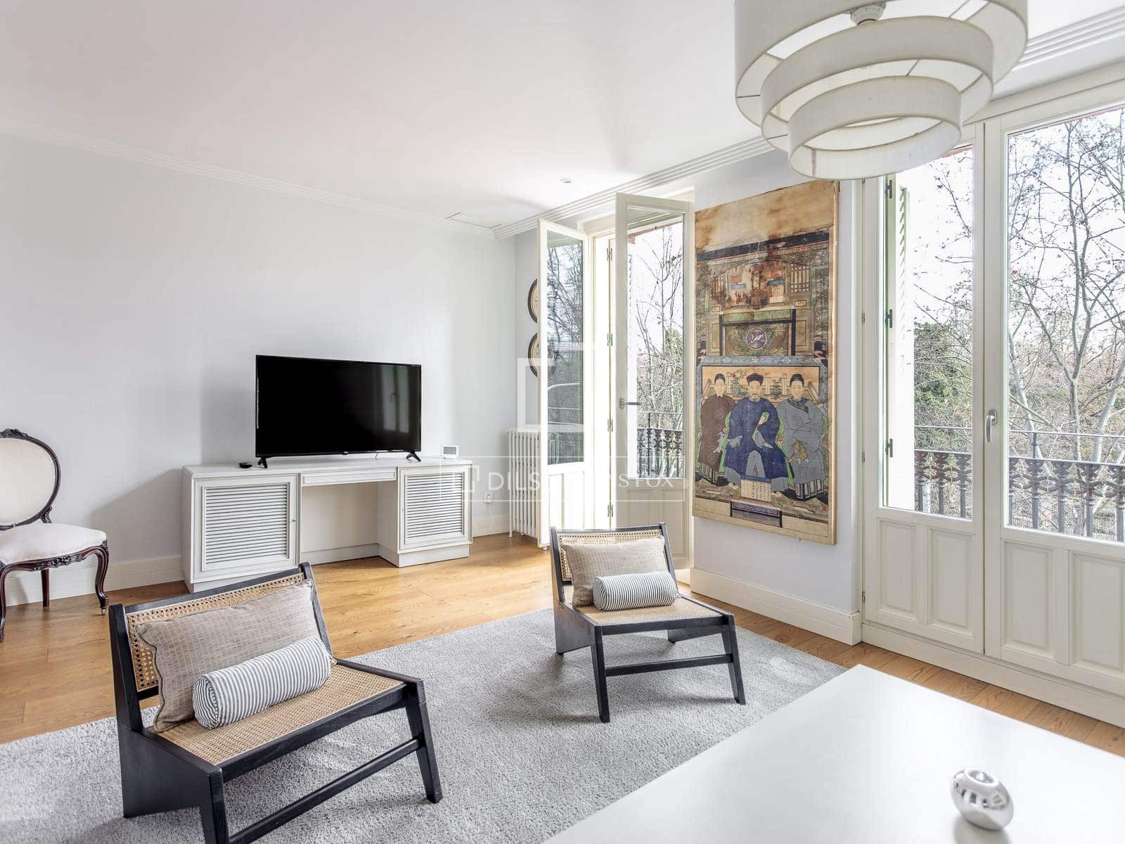 Appartement de 2 chambres à louer à Madrid ville - 3 650 € (Ref: 9565493)