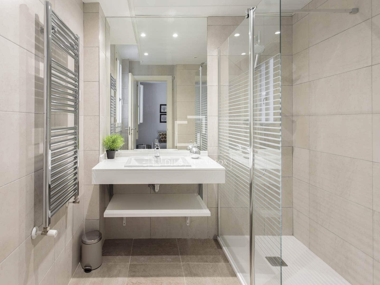 Appartement de 2 chambres à louer à Madrid ville - 3 650 € (Ref: 9565493)