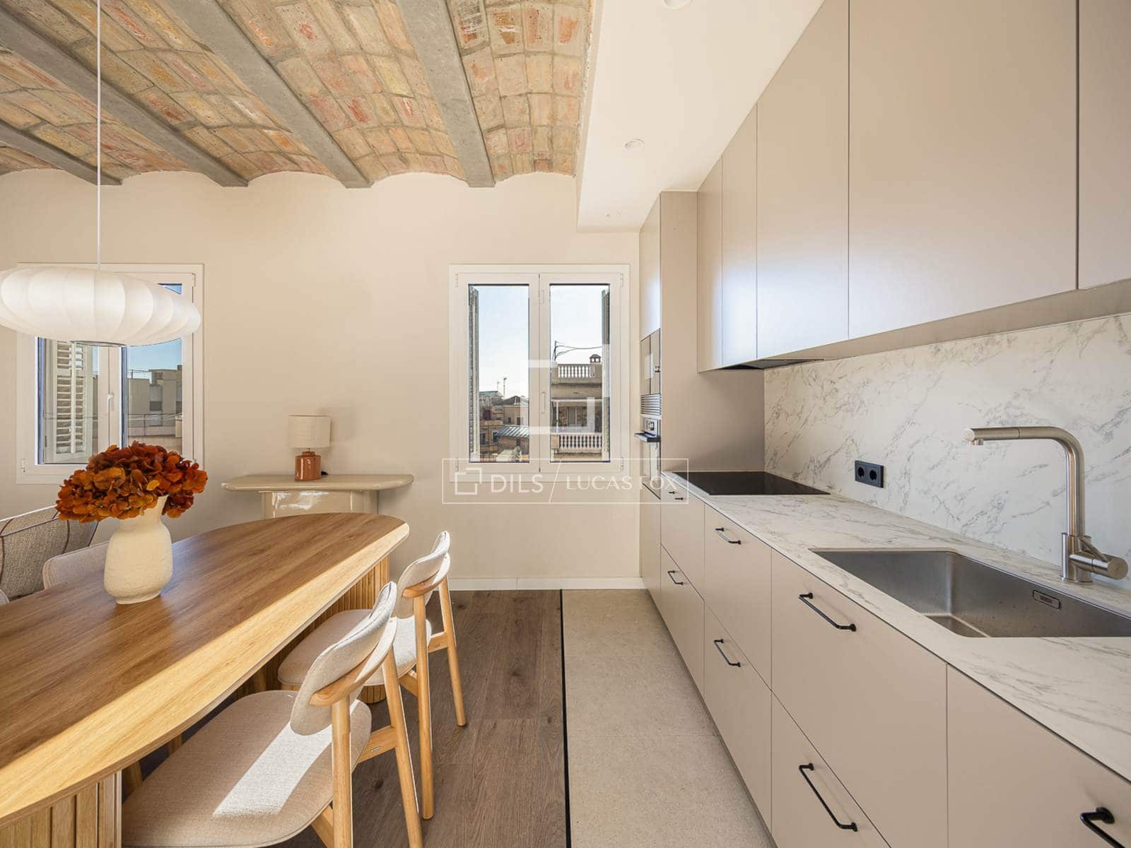 2 chambre Appartement à vendre à Barcelone ville - 585 000 € (Ref: 9565494)