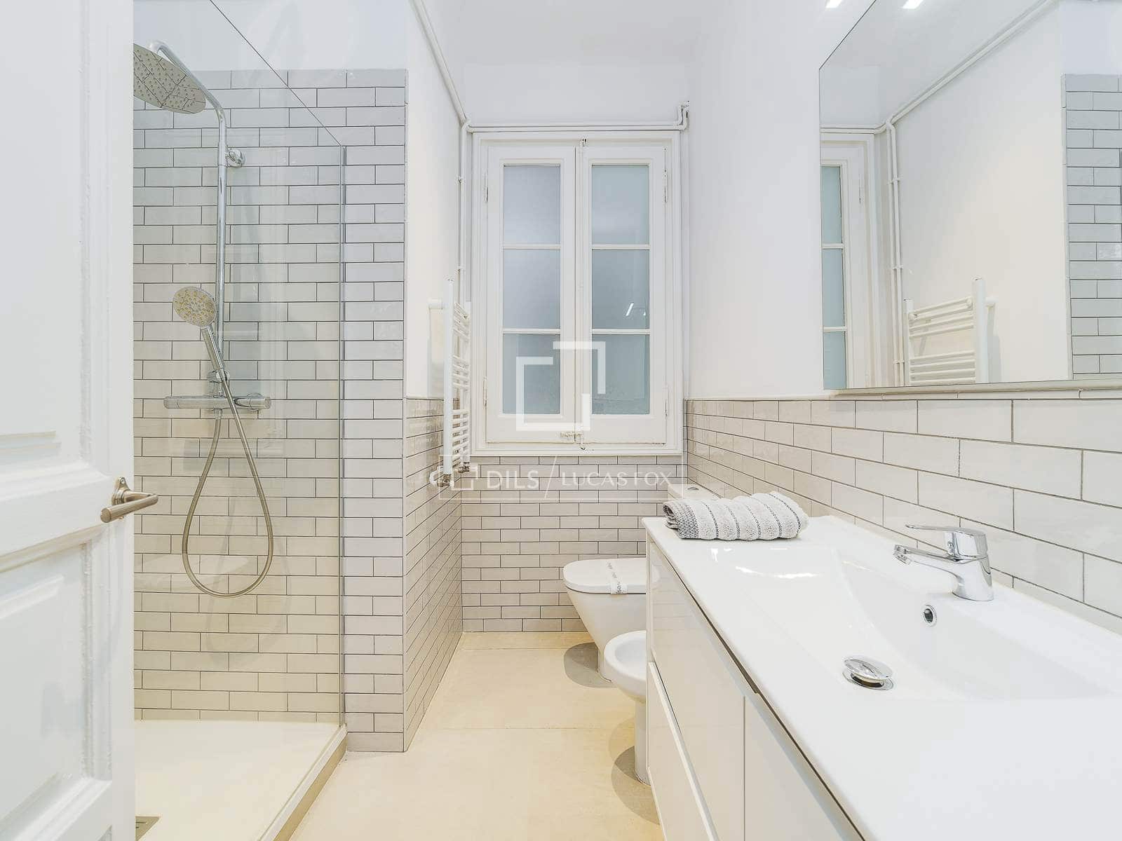 3 sypialnia Apartament na sprzedaż w Miasto Barcelona - 890 000 € (Ref: 9565495)