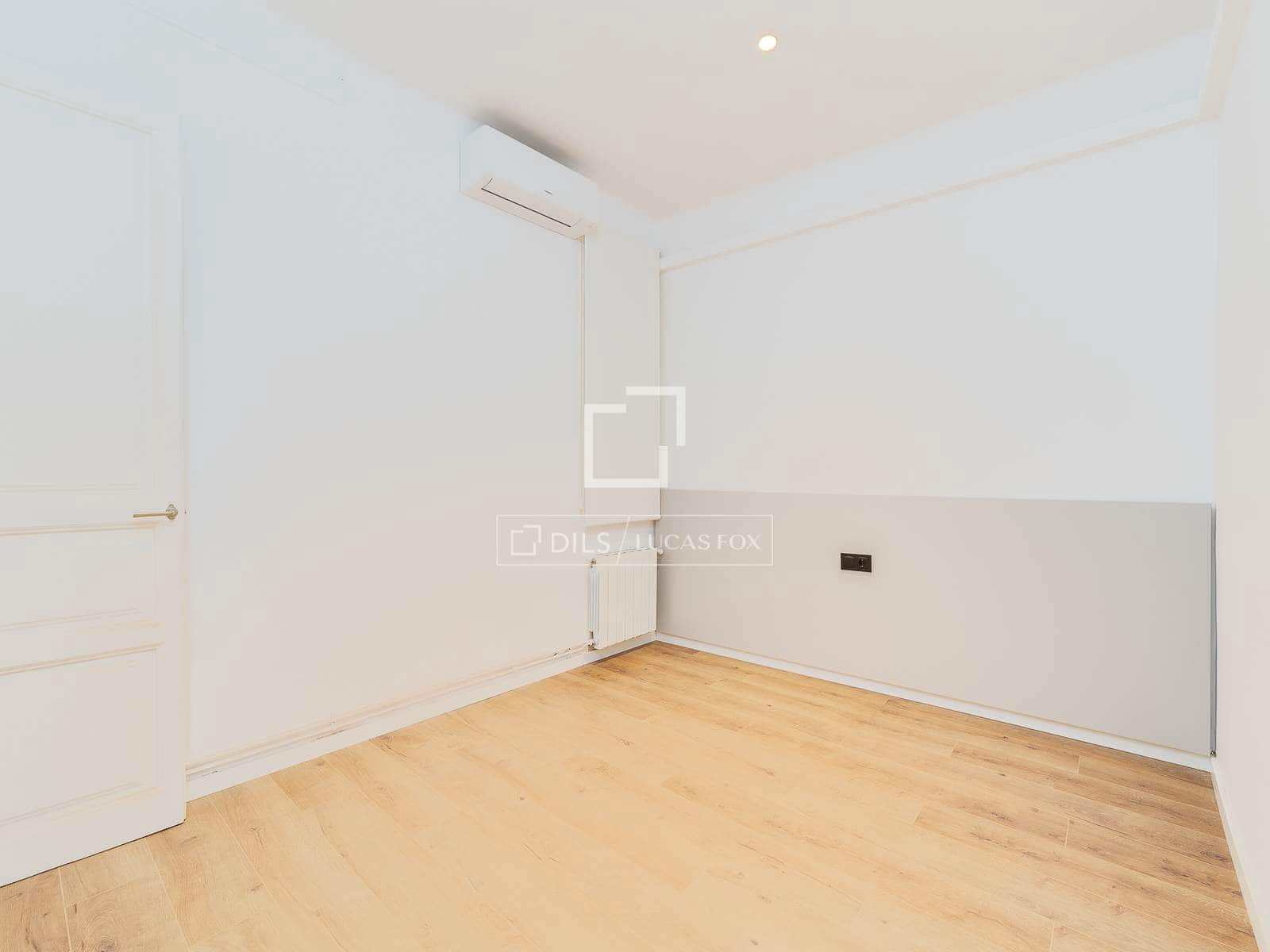 3 sypialnia Apartament na sprzedaż w Miasto Barcelona - 890 000 € (Ref: 9565495)