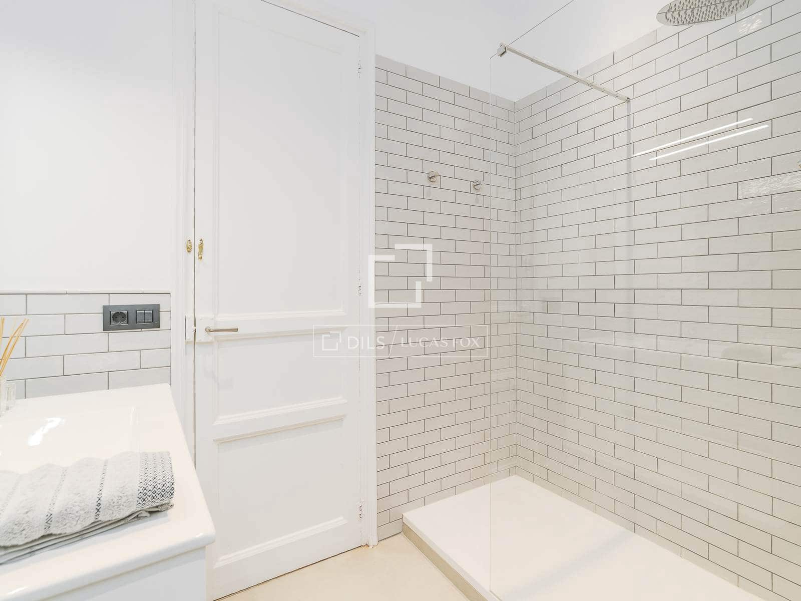 3 sypialnia Apartament na sprzedaż w Miasto Barcelona - 890 000 € (Ref: 9565495)