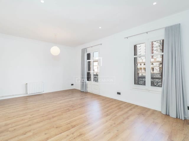 3 bedroom Apartment for sale in Barcelona city - € 890,000 (Ref: 9565495)