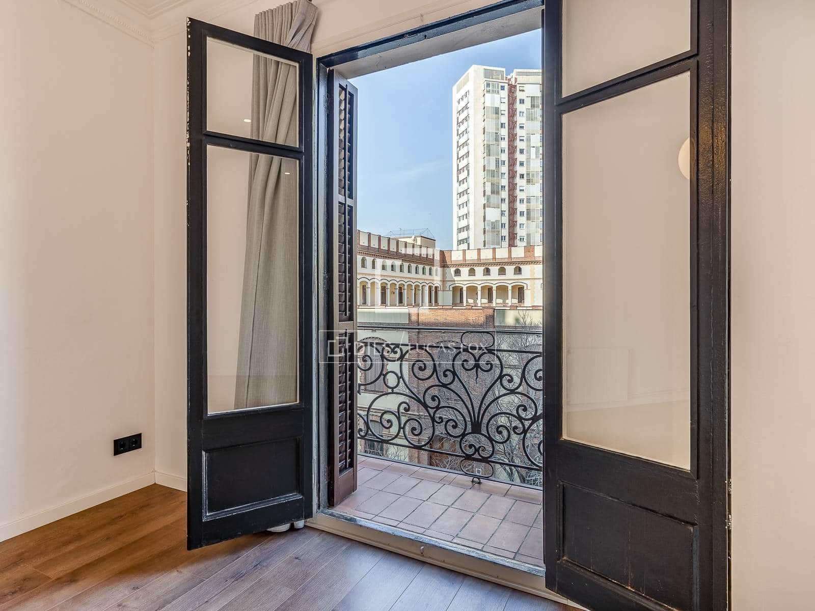 3 sypialnia Apartament na sprzedaż w Miasto Barcelona - 890 000 € (Ref: 9565495)