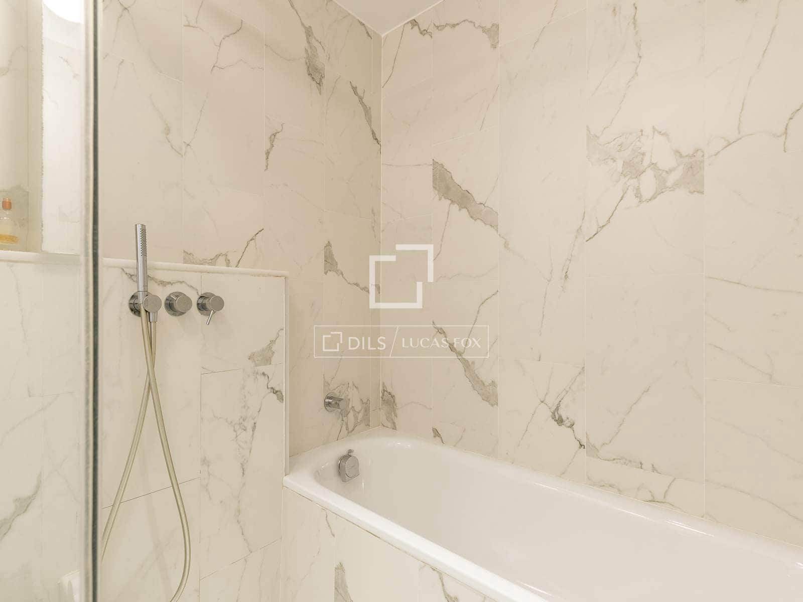 2 Zimmer Apartment zu verkaufen in Barcelona Stadt - 699.000 € (Ref: 9565497)