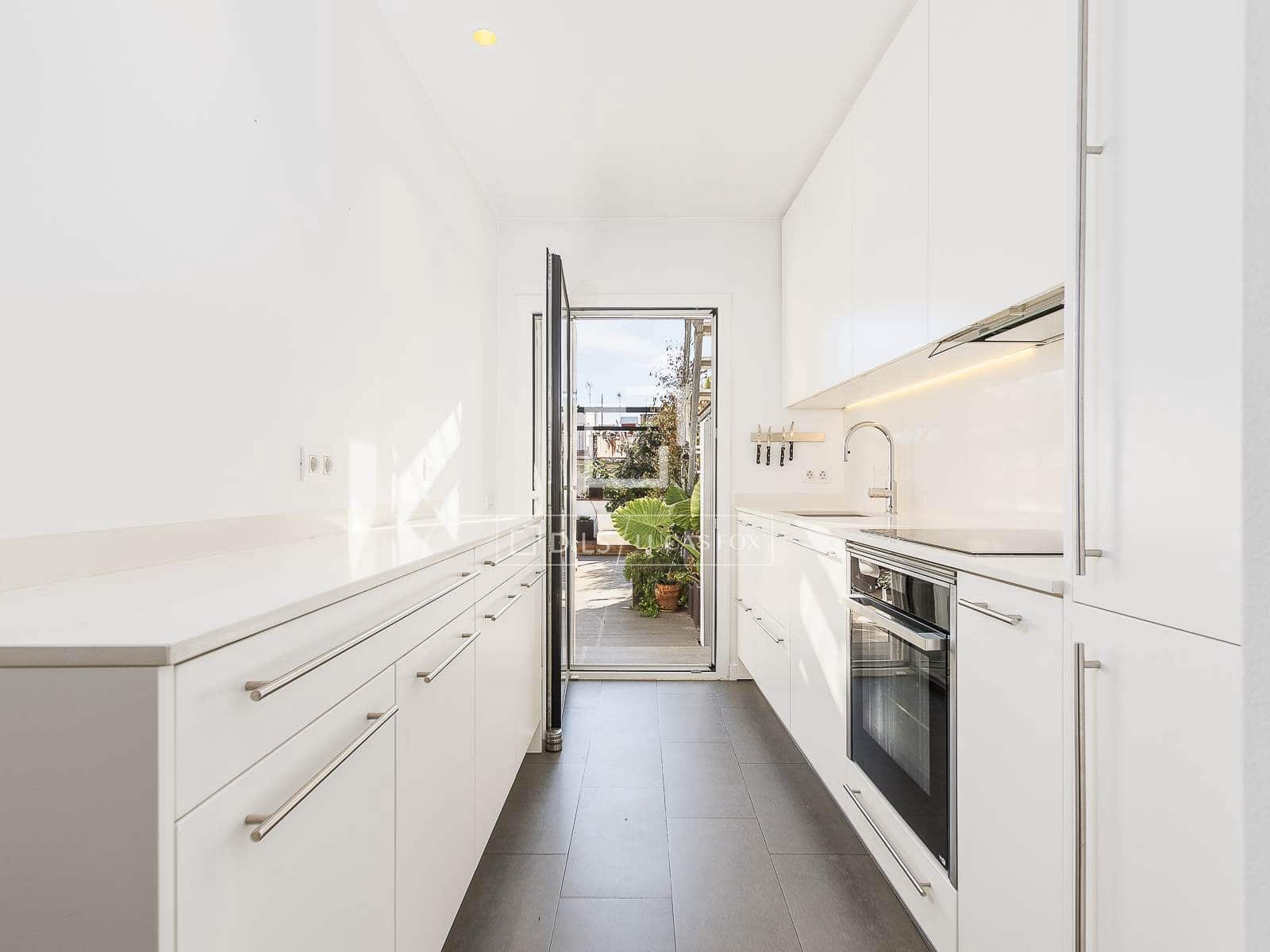 2 Zimmer Apartment zu verkaufen in Barcelona Stadt - 699.000 € (Ref: 9565497)