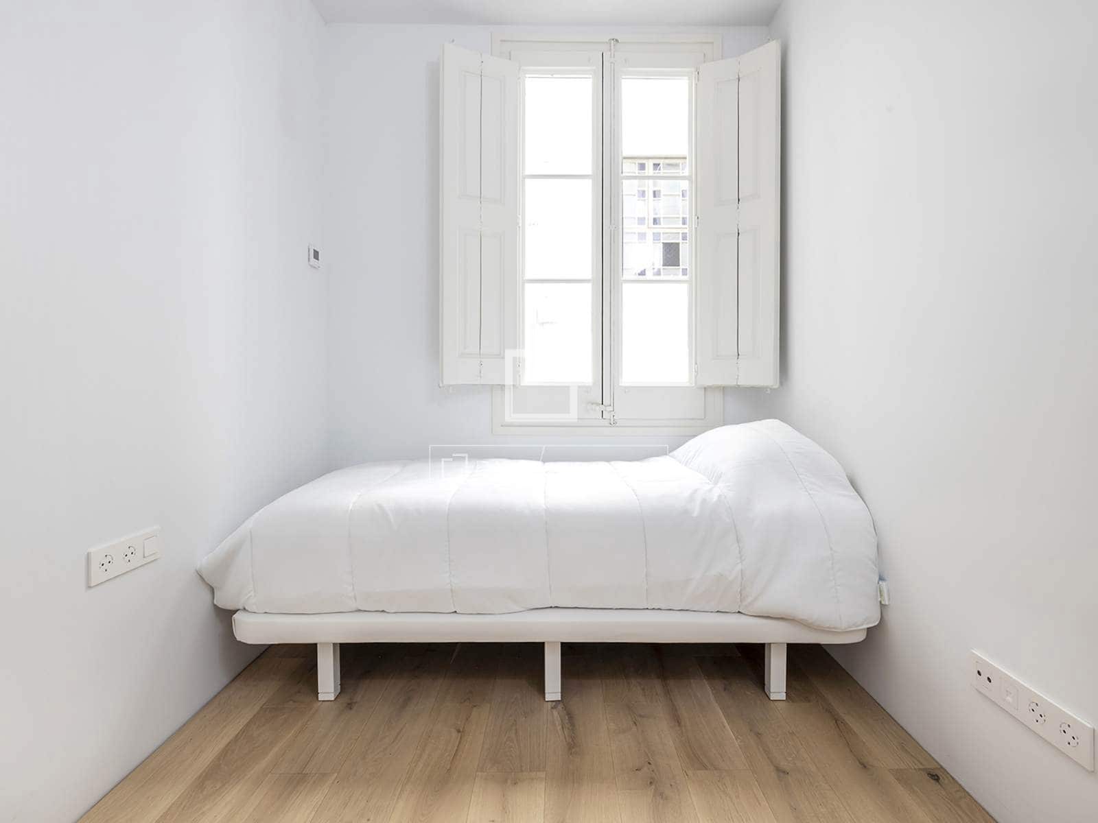 3 soveværelse Lejlighed til leje i Barcelona by - € 4.000 (Ref: 9565827)