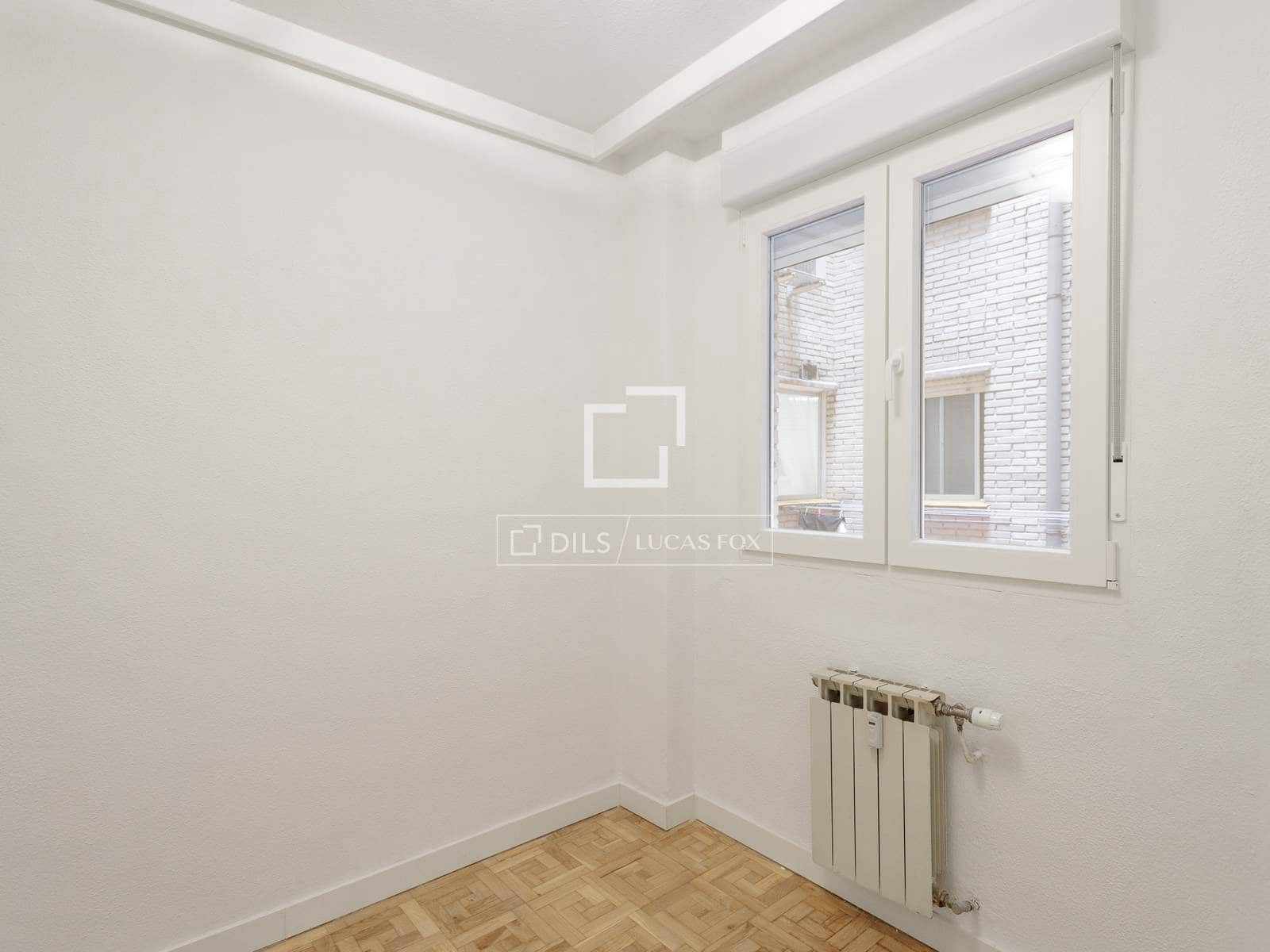 2 quarto Apartamento para arrendar em Madrid cidade com piscina garagem - 1 600 € (Ref: 9565836)