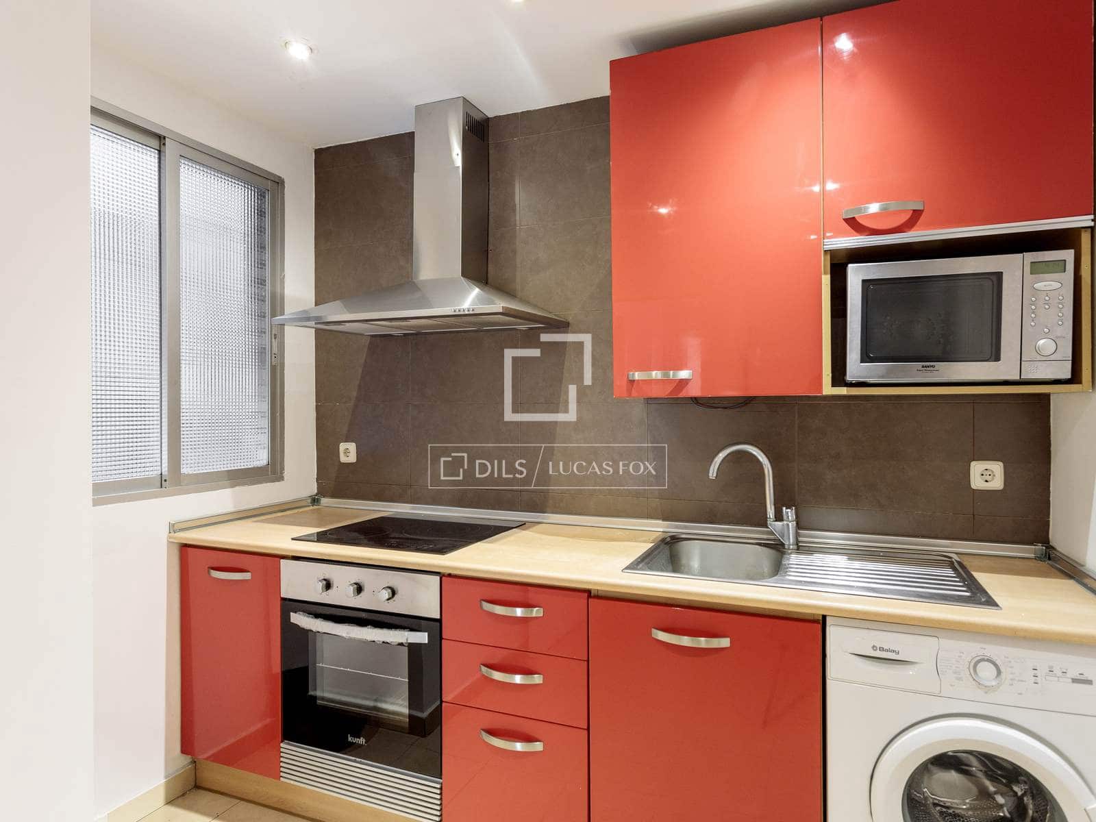 2 quarto Apartamento para arrendar em Madrid cidade com piscina garagem - 1 600 € (Ref: 9565836)