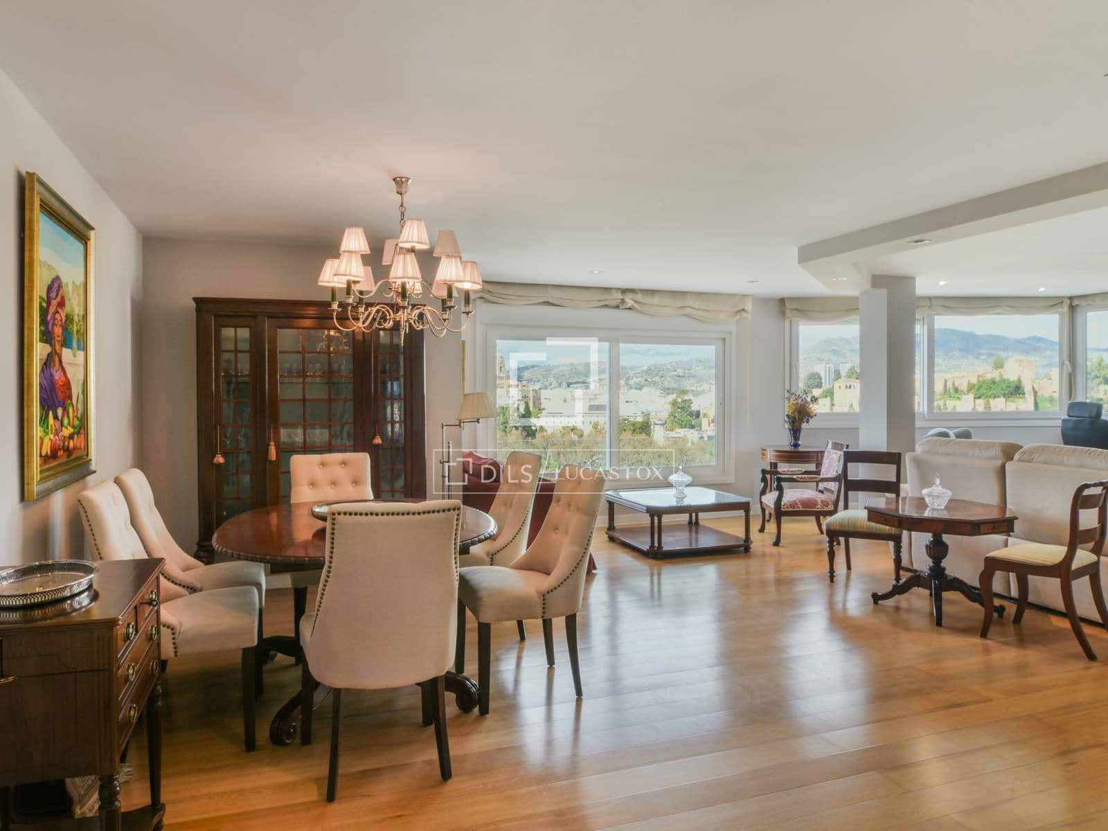 3 bedroom Apartment for rent in Malaga city with garage - € 5,000 (Ref: 9565837)