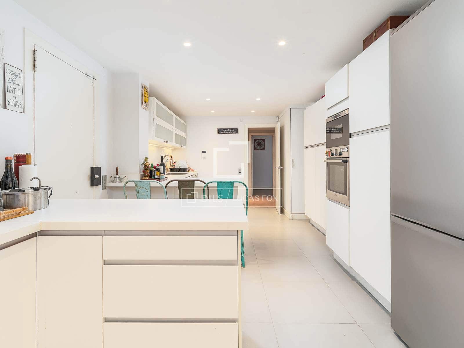 6 bedroom Apartment for sale in Barcelona city with garage - € 2,560,000 (Ref: 9565838)