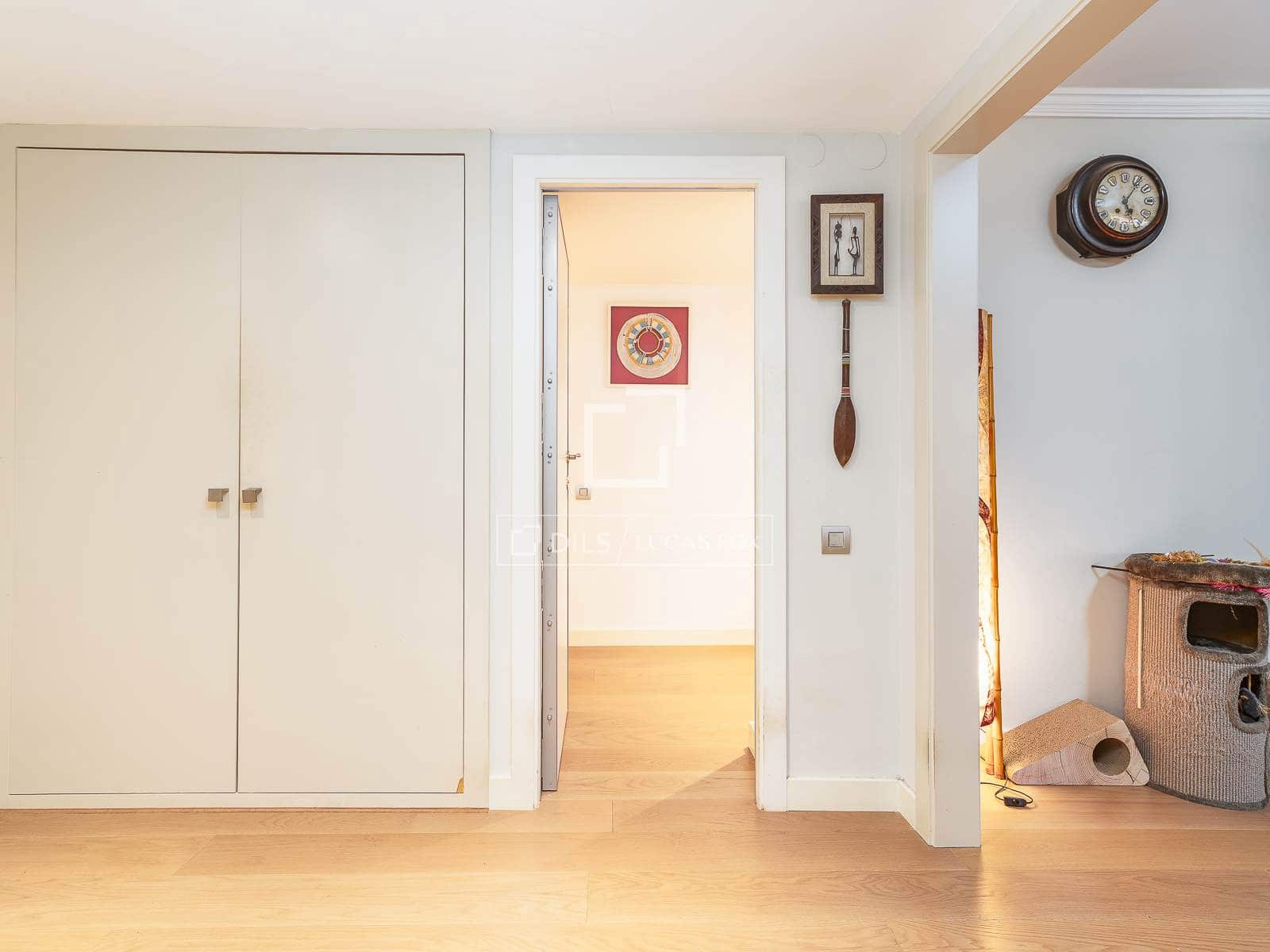 6 bedroom Apartment for sale in Barcelona city with garage - € 2,560,000 (Ref: 9565838)