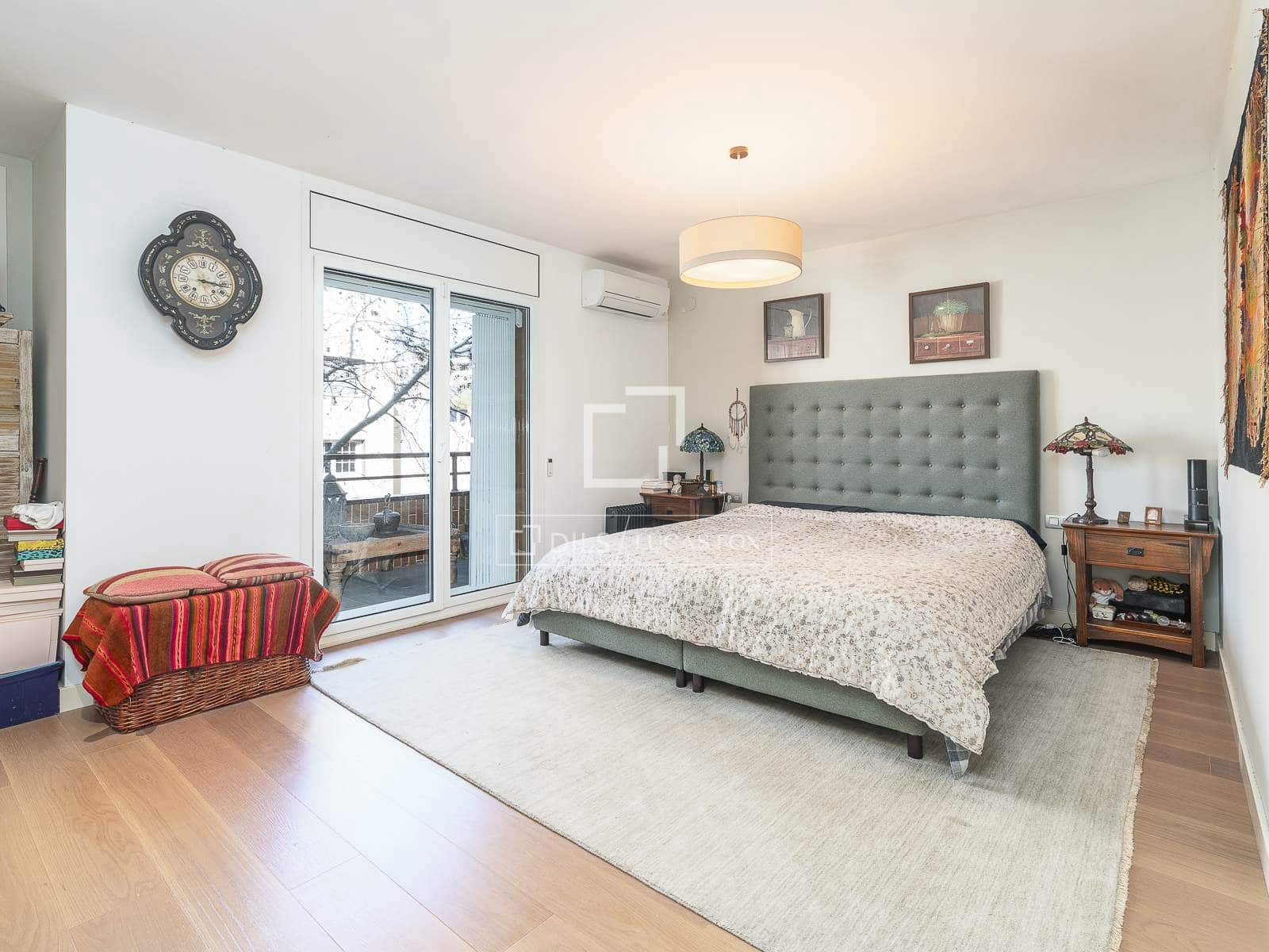 6 bedroom Apartment for sale in Barcelona city with garage - € 2,560,000 (Ref: 9565838)