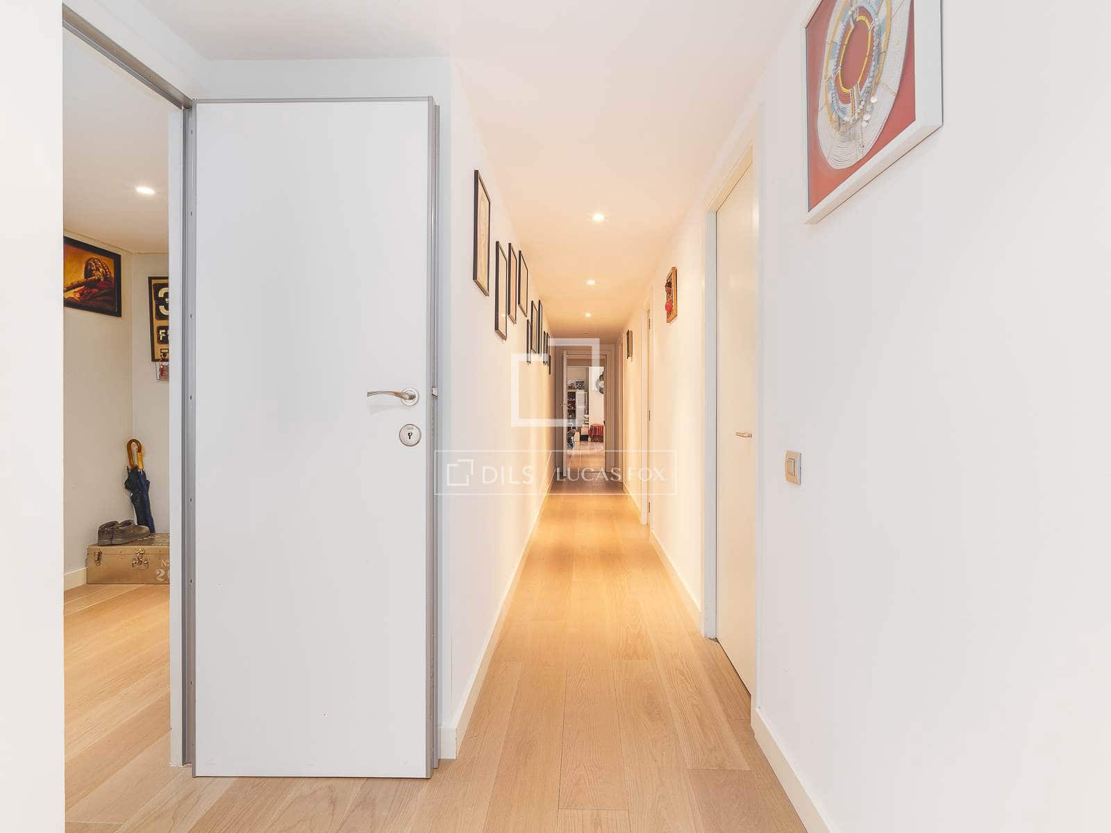 6 bedroom Apartment for sale in Barcelona city with garage - € 2,560,000 (Ref: 9565838)