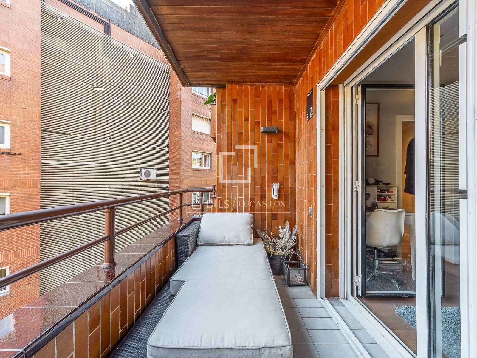 6 bedroom Apartment for sale in Barcelona city with garage - € 2,560,000 (Ref: 9565838)