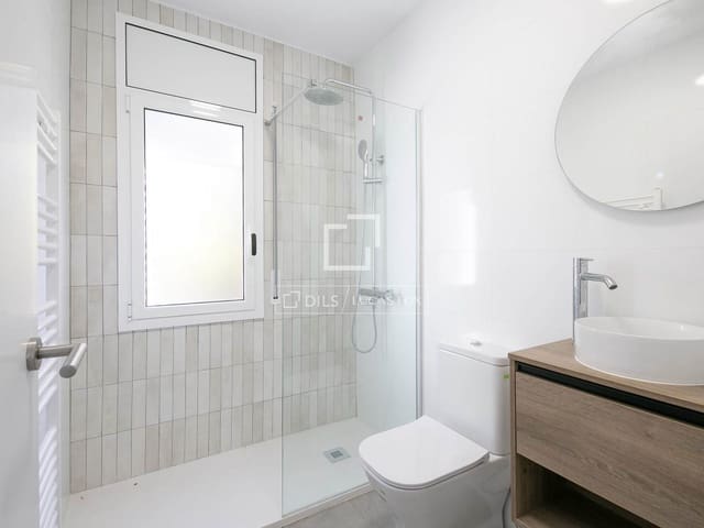 5 sypialnia Willa na sprzedaż w Sant Cugat del Vallès z basenem garażem - 1 199 000 € (Ref: 9566419)