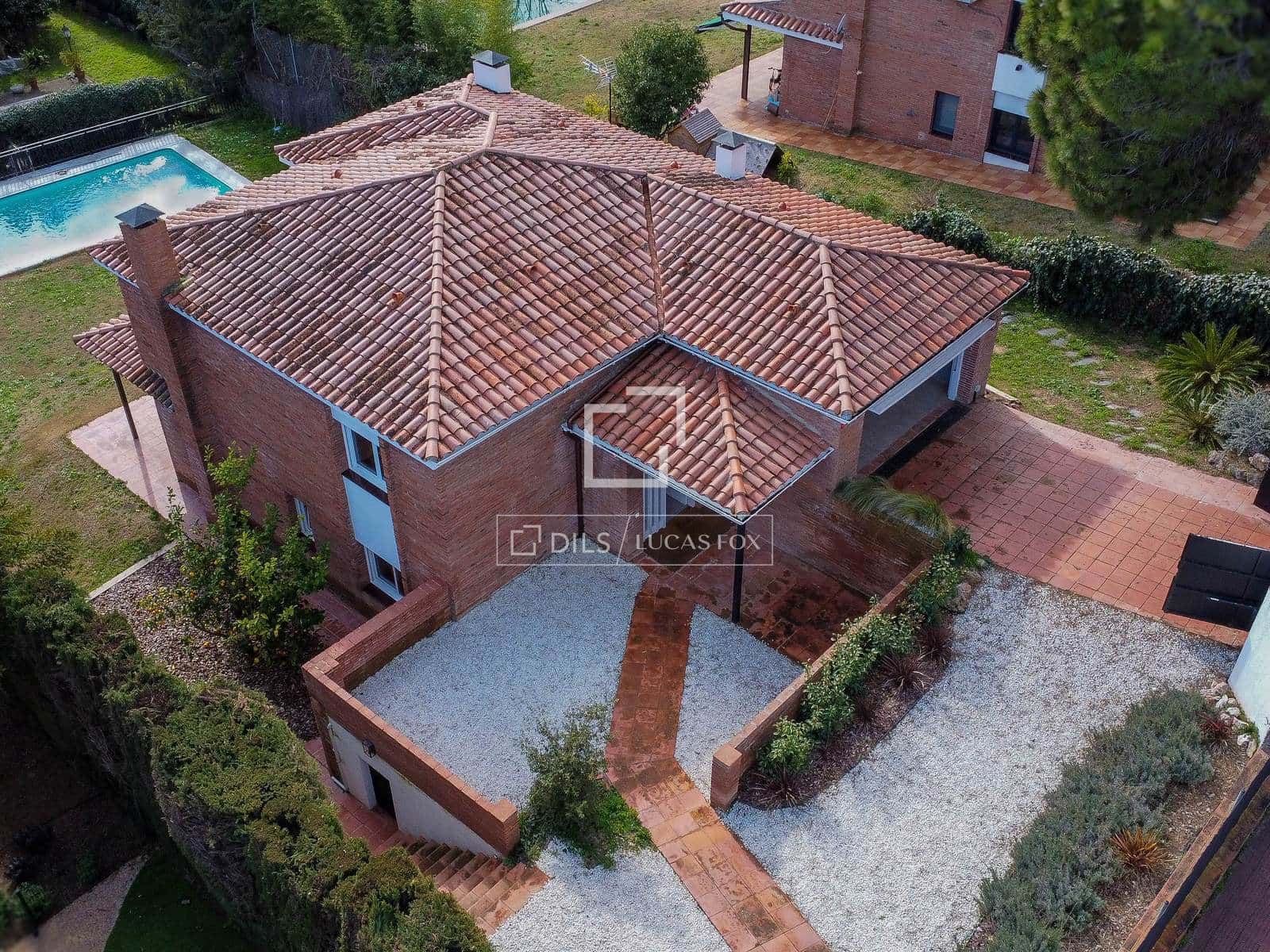 5 bedroom Villa for sale in Sant Cugat del Valles with pool garage - € 1,199,000 (Ref: 9566419)