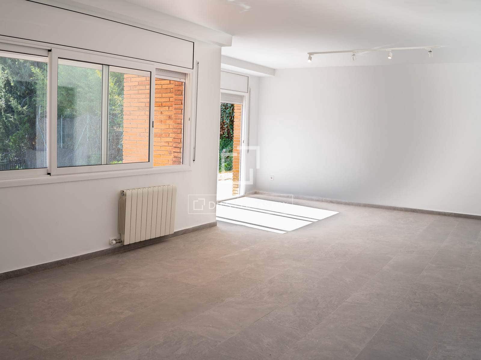 5 bedroom Villa for sale in Sant Cugat del Valles with pool garage - € 1,199,000 (Ref: 9566419)