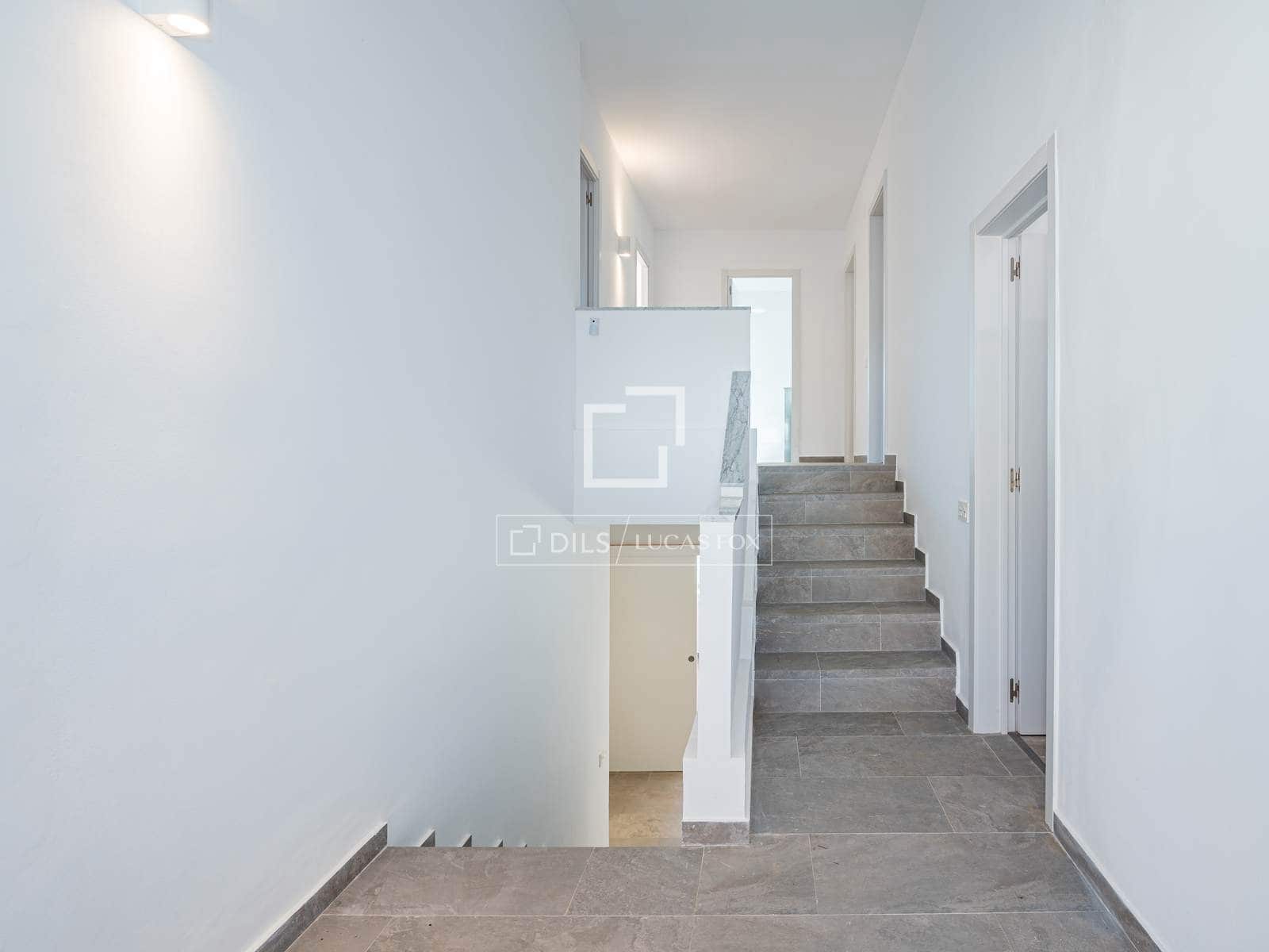 Chalet de 5 habitaciones en Sant Cugat del Vallès en venta con piscina garaje - 1.199.000 € (Ref: 9566419)