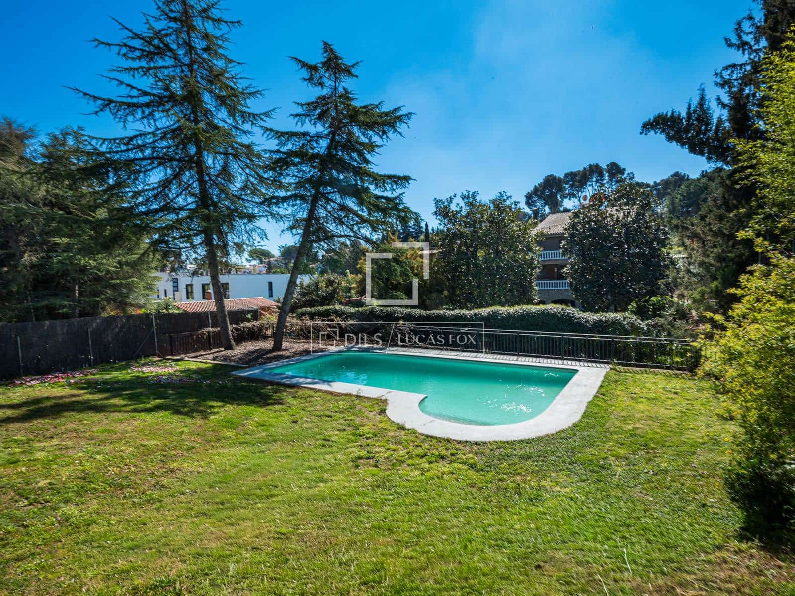 Chalet de 5 habitaciones en Sant Cugat del Vallès en venta con piscina garaje - 1.199.000 € (Ref: 9566419)