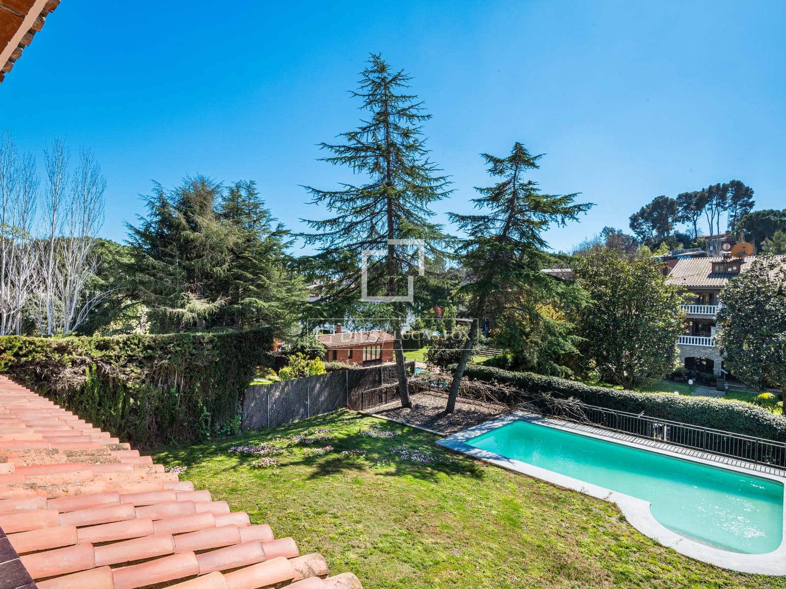 Chalet de 5 habitaciones en Sant Cugat del Vallès en venta con piscina garaje - 1.199.000 € (Ref: 9566419)