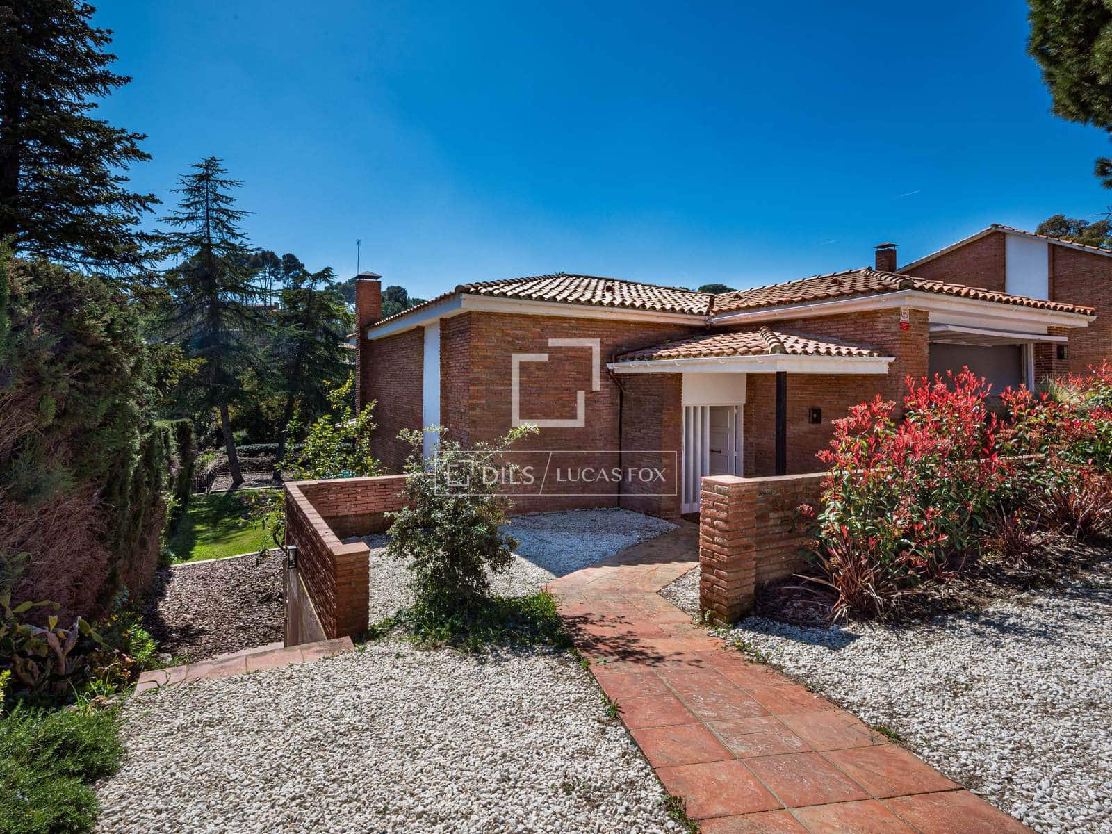 Chalet de 5 habitaciones en Sant Cugat del Vallès en venta con piscina garaje - 1.199.000 € (Ref: 9566419)
