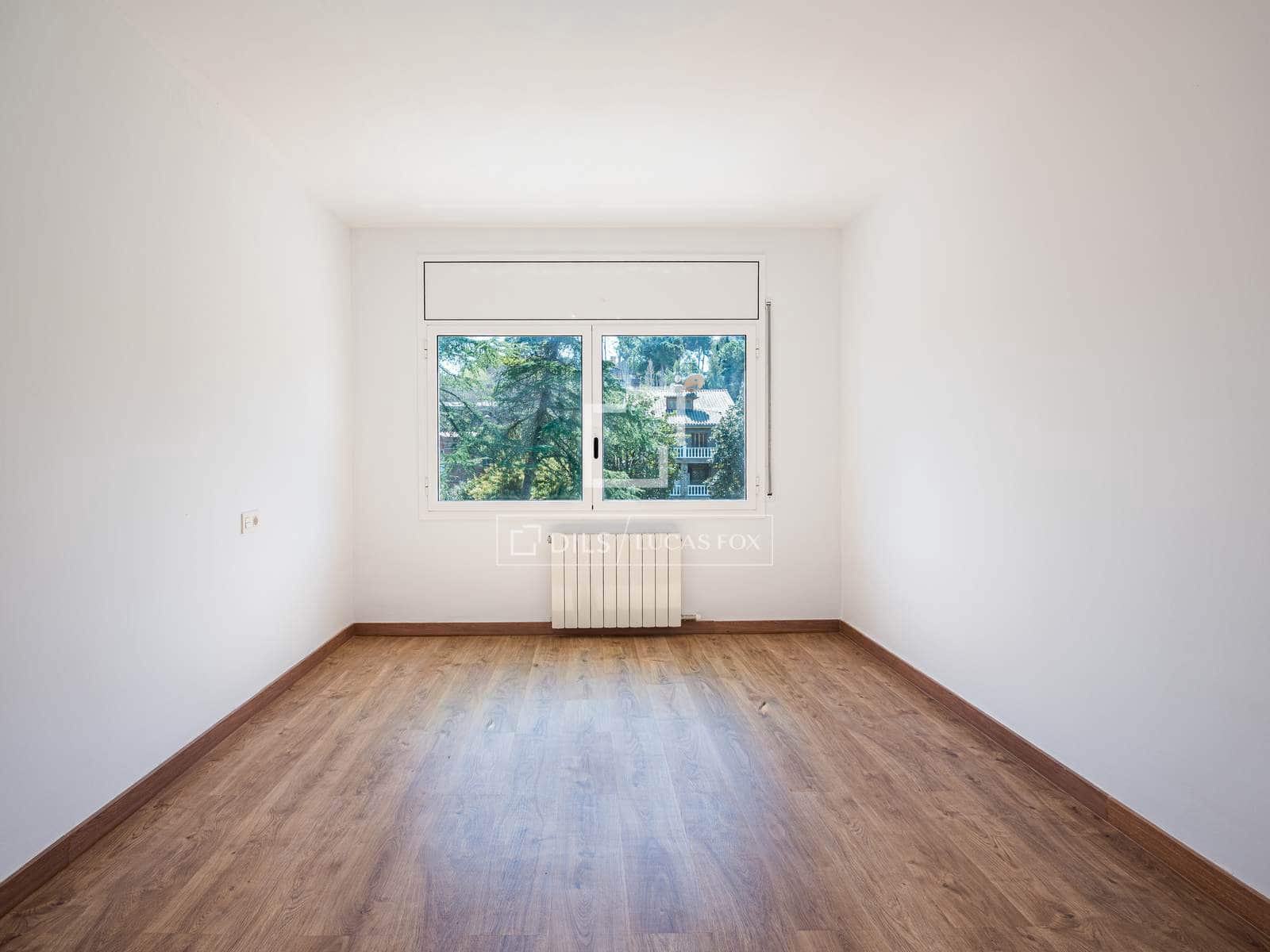 Chalet de 5 habitaciones en Sant Cugat del Vallès en venta con piscina garaje - 1.199.000 € (Ref: 9566419)