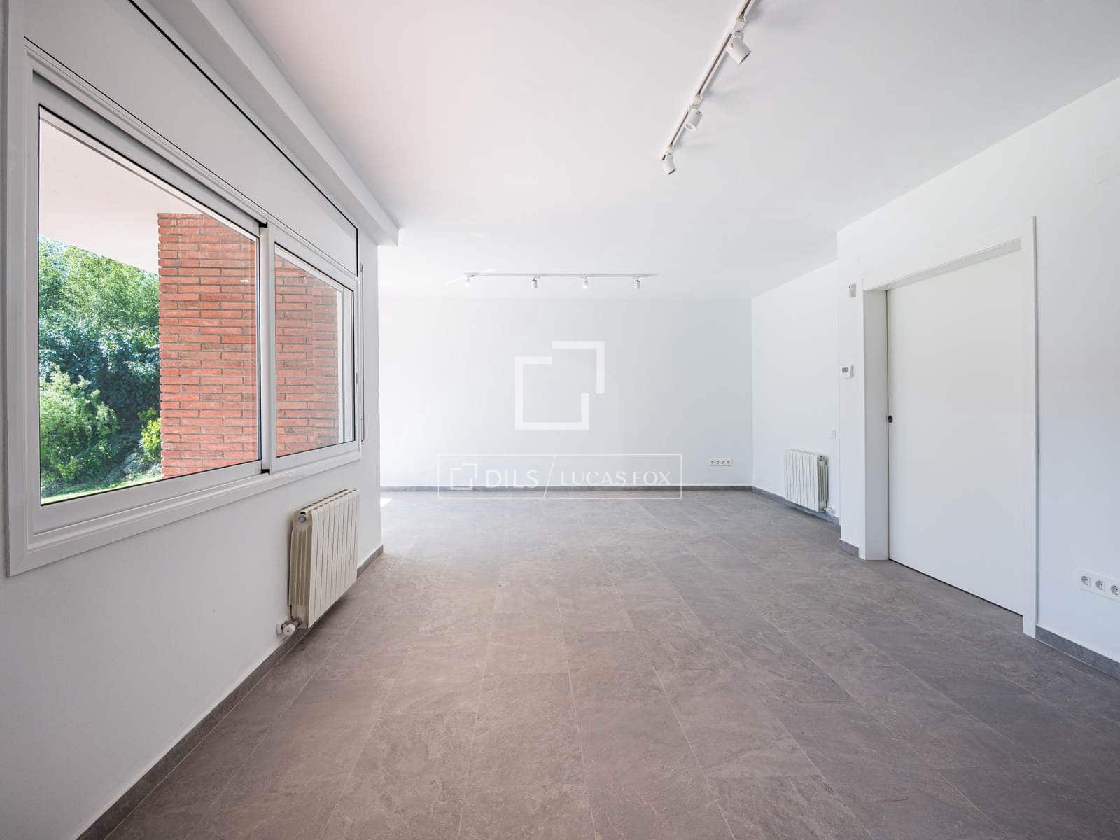 Chalet de 5 habitaciones en Sant Cugat del Vallès en venta con piscina garaje - 1.199.000 € (Ref: 9566419)