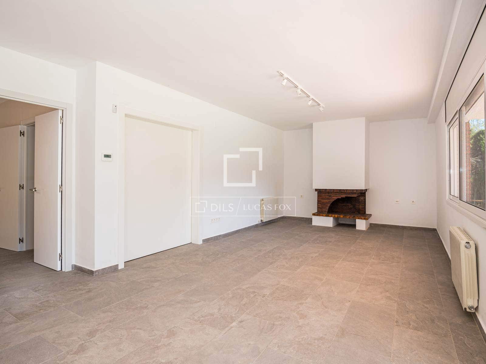 Chalet de 5 habitaciones en Sant Cugat del Vallès en venta con piscina garaje - 1.199.000 € (Ref: 9566419)