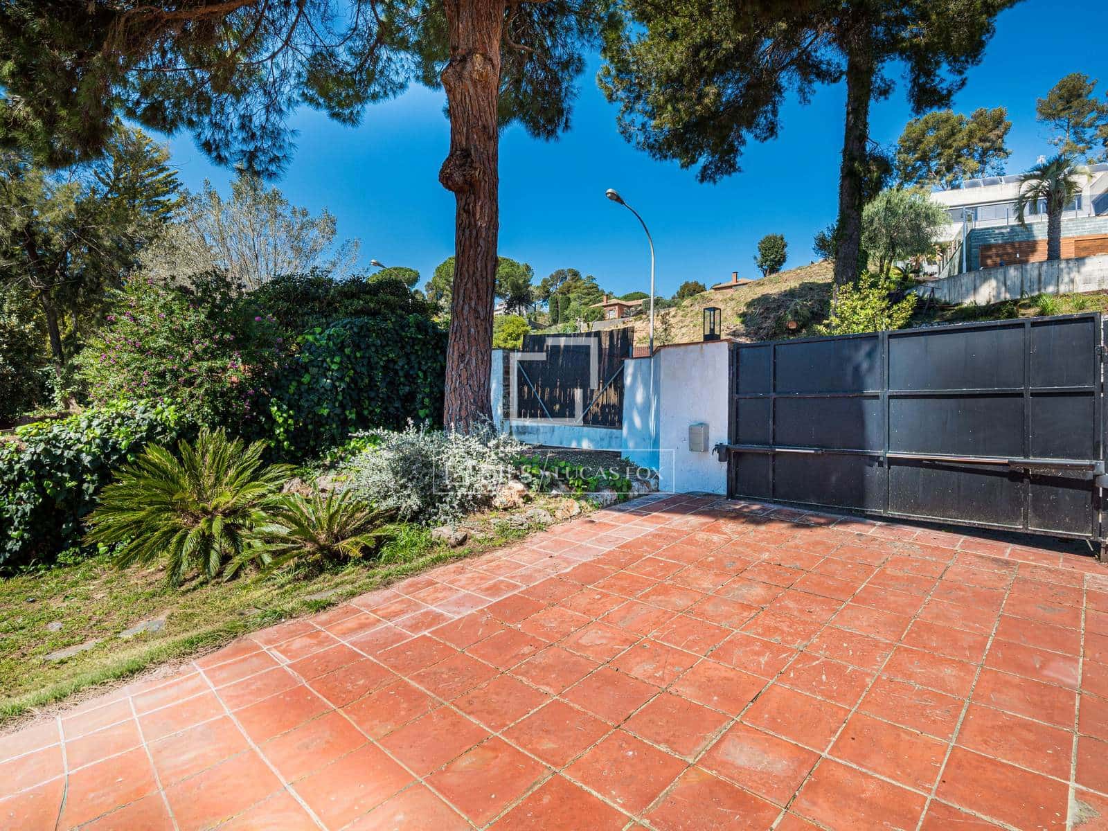 Chalet de 5 habitaciones en Sant Cugat del Vallès en venta con piscina garaje - 1.199.000 € (Ref: 9566419)