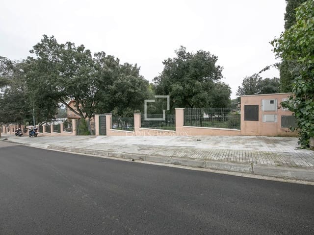 Terreno para Construção para venda em Valldoreix, Sant Cugat del Vallès - 995 000 € (Ref: 9566421)