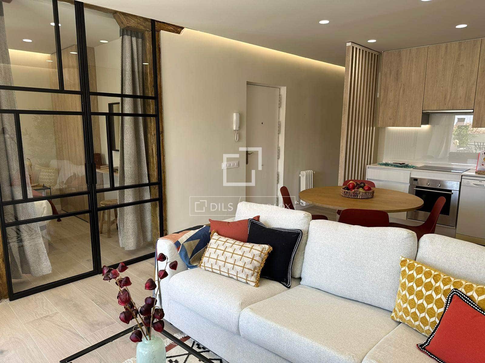 2 makuuhuone Kattohuoneisto vuokrattavana paikassa Madrid kaupunki - 5 500 € (Ref: 9566424)