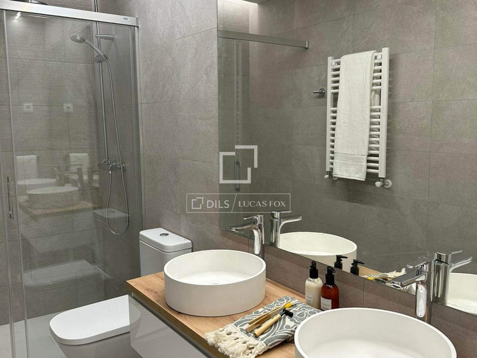 2 makuuhuone Kattohuoneisto vuokrattavana paikassa Madrid kaupunki - 5 500 € (Ref: 9566424)