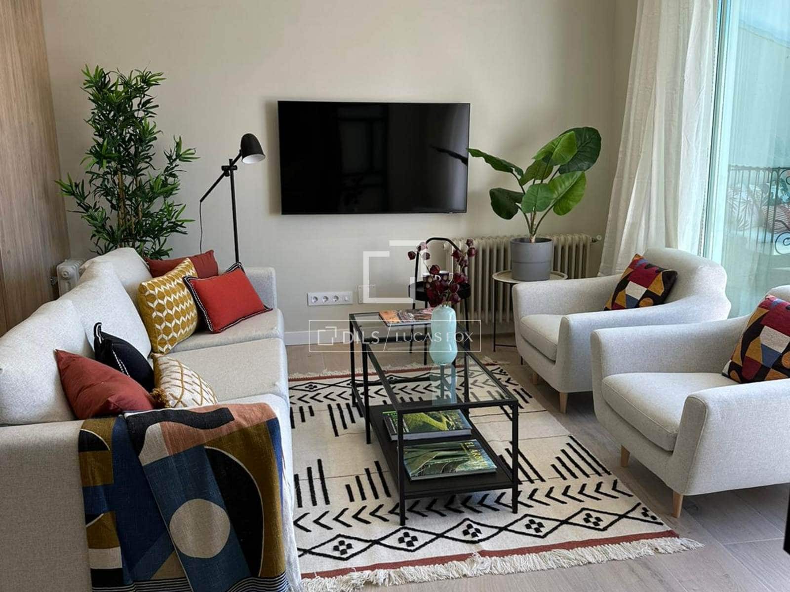 2 makuuhuone Kattohuoneisto vuokrattavana paikassa Madrid kaupunki - 5 500 € (Ref: 9566424)