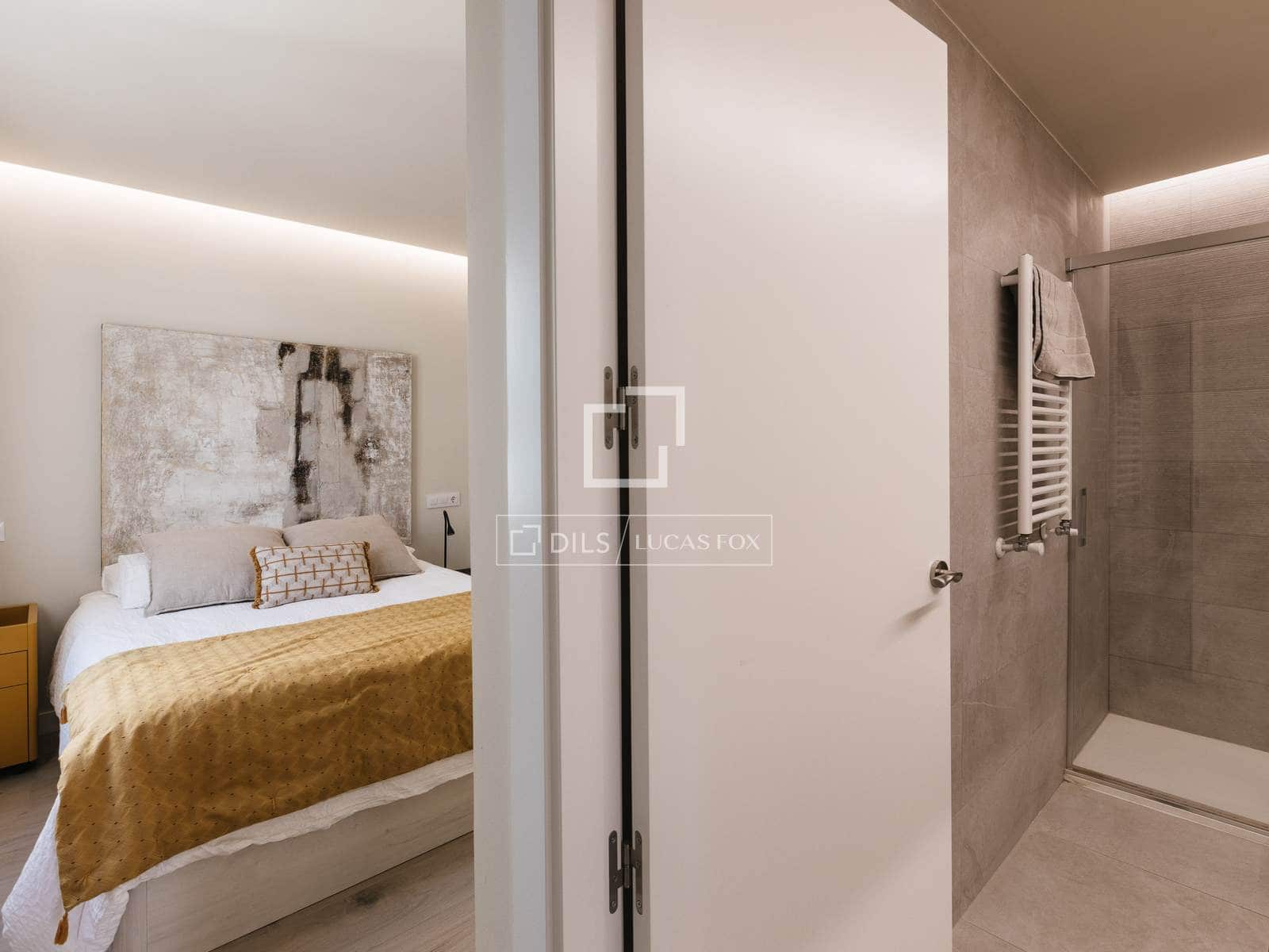 2 bedroom Penthouse for rent in Madrid city - € 4,900 (Ref: 9566424)
