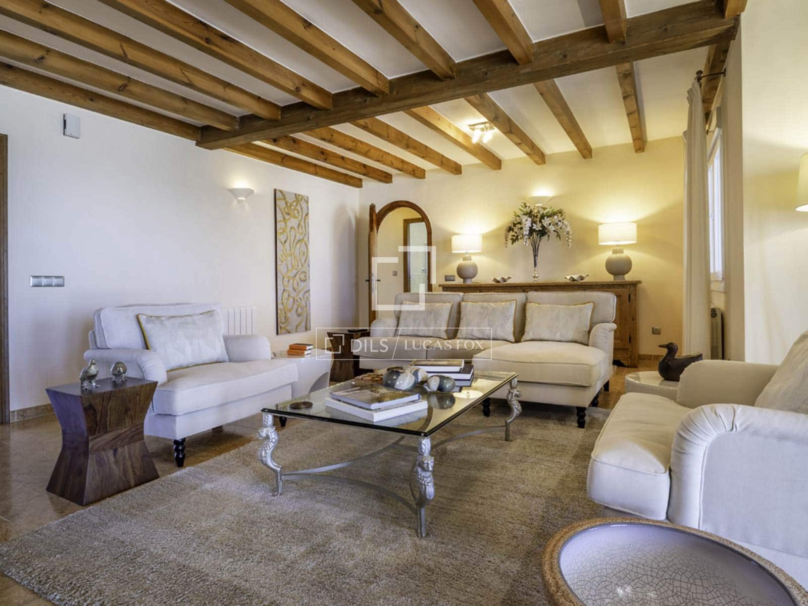 Chalet de 4 habitaciones en Canillas de Albaida en venta con piscina garaje - 1.095.000 € (Ref: 9566425)