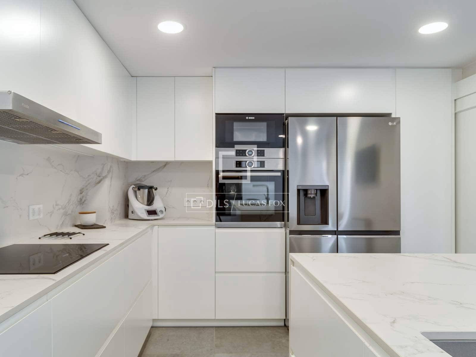 4 sypialnia Willa na sprzedaż w Teia z basenem garażem - 835 000 € (Ref: 9566542)