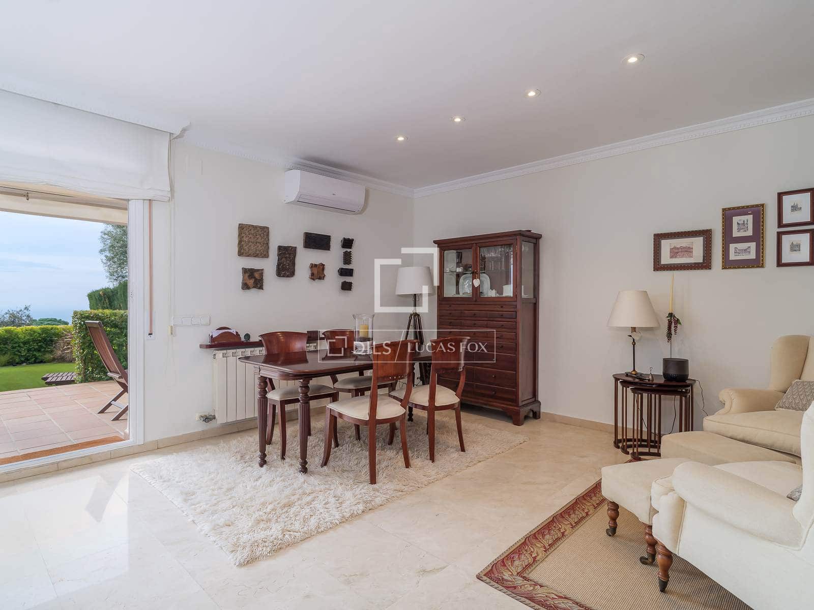 4 sypialnia Willa na sprzedaż w Teia z basenem garażem - 835 000 € (Ref: 9566542)