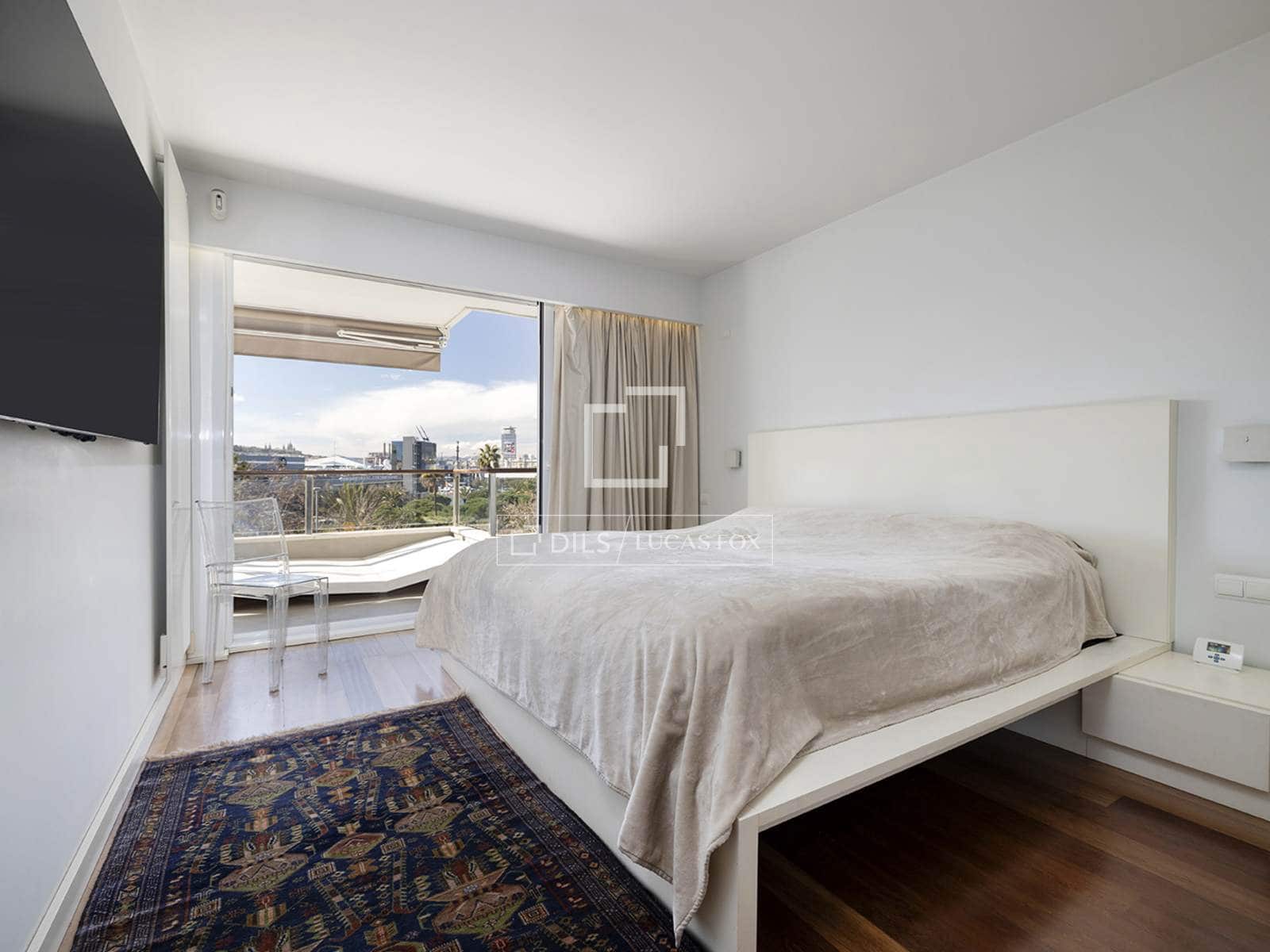 3 slaapkamer Appartement te koop in Barcelona stad met zwembad - € 1.750.000 (Ref: 9566713)