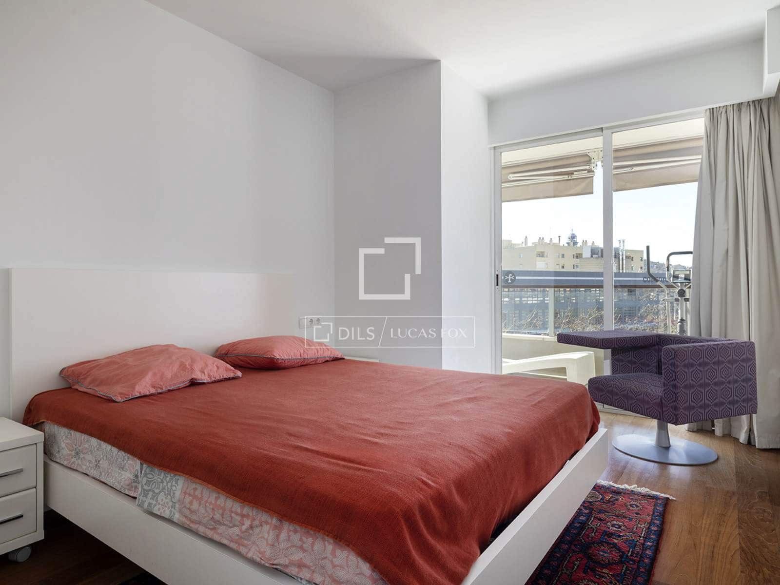 3 slaapkamer Appartement te koop in Barcelona stad met zwembad - € 1.750.000 (Ref: 9566713)