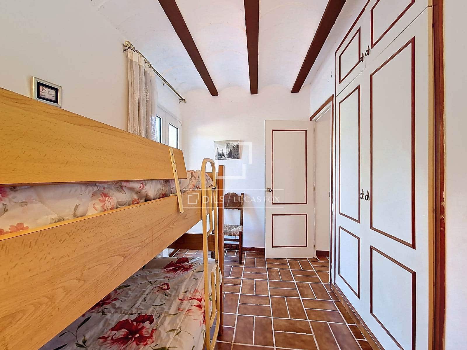 7 makuuhuone Huvila myytävänä paikassa Calafell mukana 
autotalli - 1 490 000 € (Ref: 9566715)