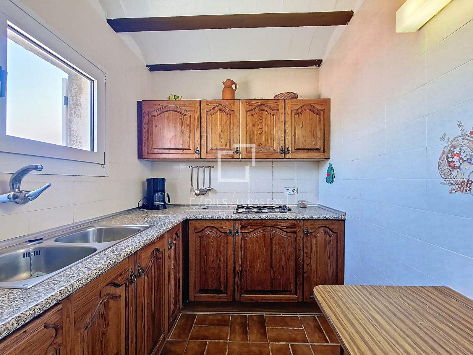 7 makuuhuone Huvila myytävänä paikassa Calafell mukana 
autotalli - 1 490 000 € (Ref: 9566715)