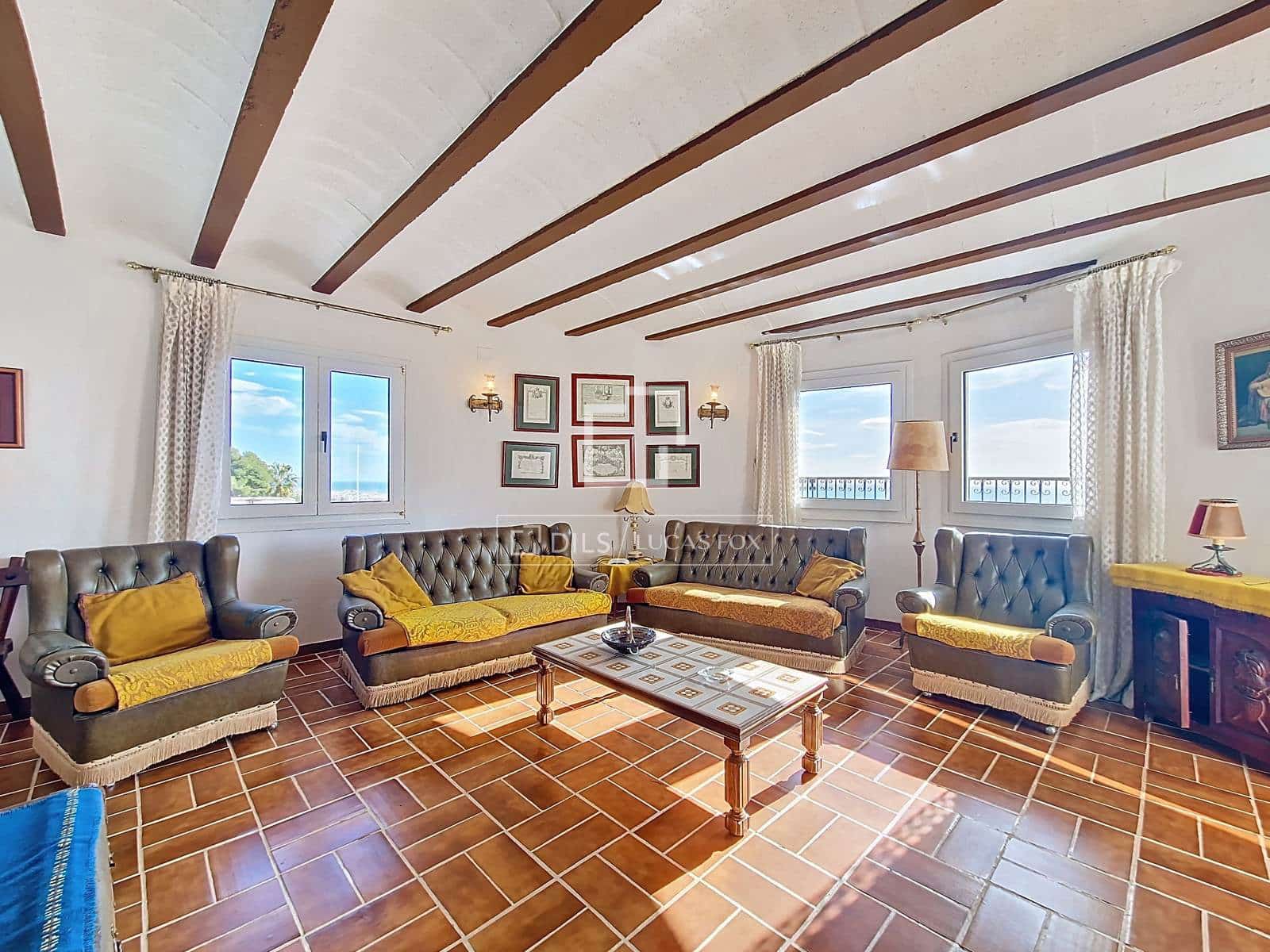 7 makuuhuone Huvila myytävänä paikassa Calafell mukana 
autotalli - 1 490 000 € (Ref: 9566715)