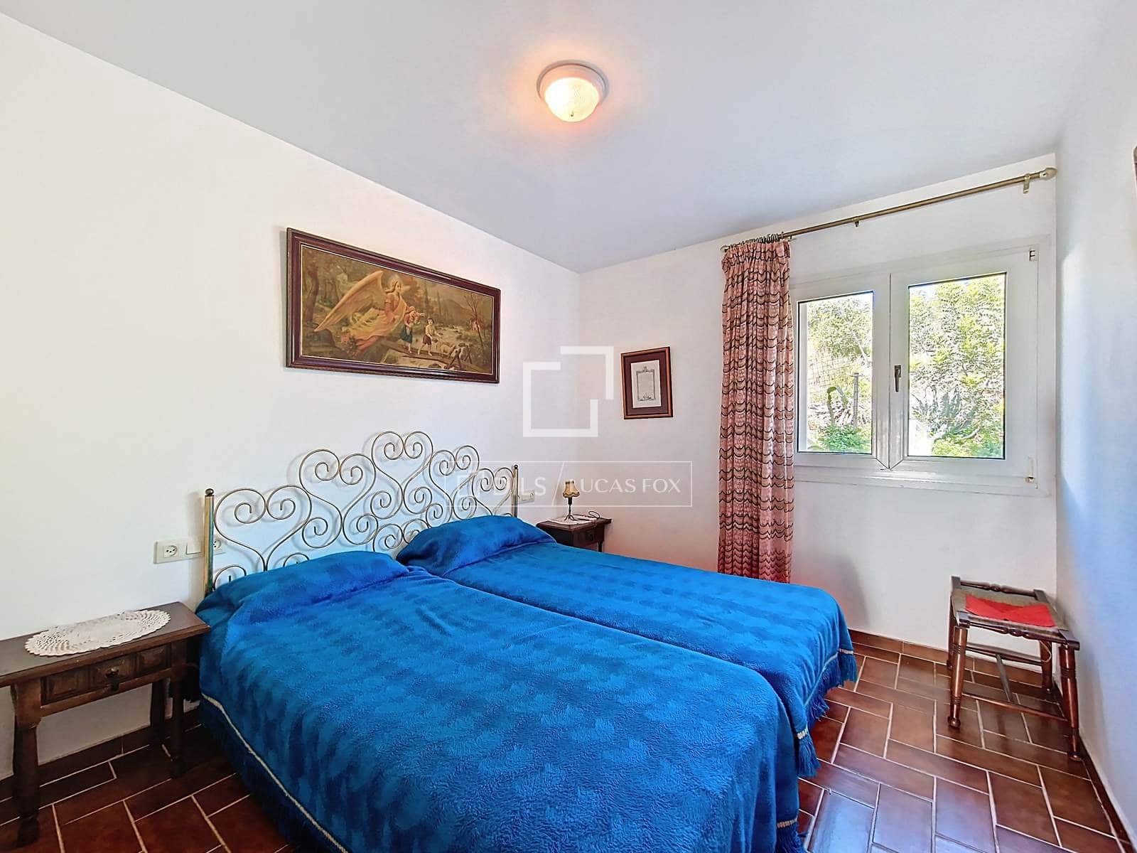 7 makuuhuone Huvila myytävänä paikassa Calafell mukana 
autotalli - 1 490 000 € (Ref: 9566715)