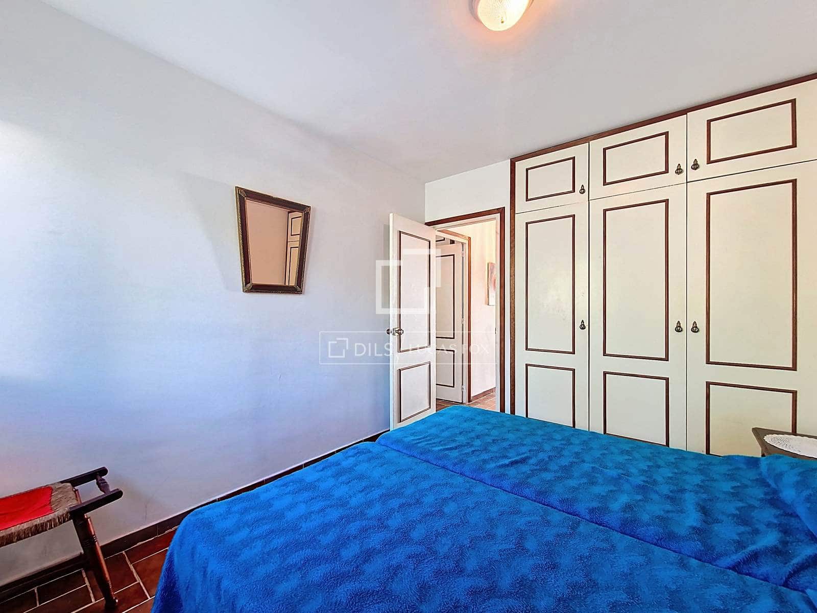 7 makuuhuone Huvila myytävänä paikassa Calafell mukana 
autotalli - 1 490 000 € (Ref: 9566715)