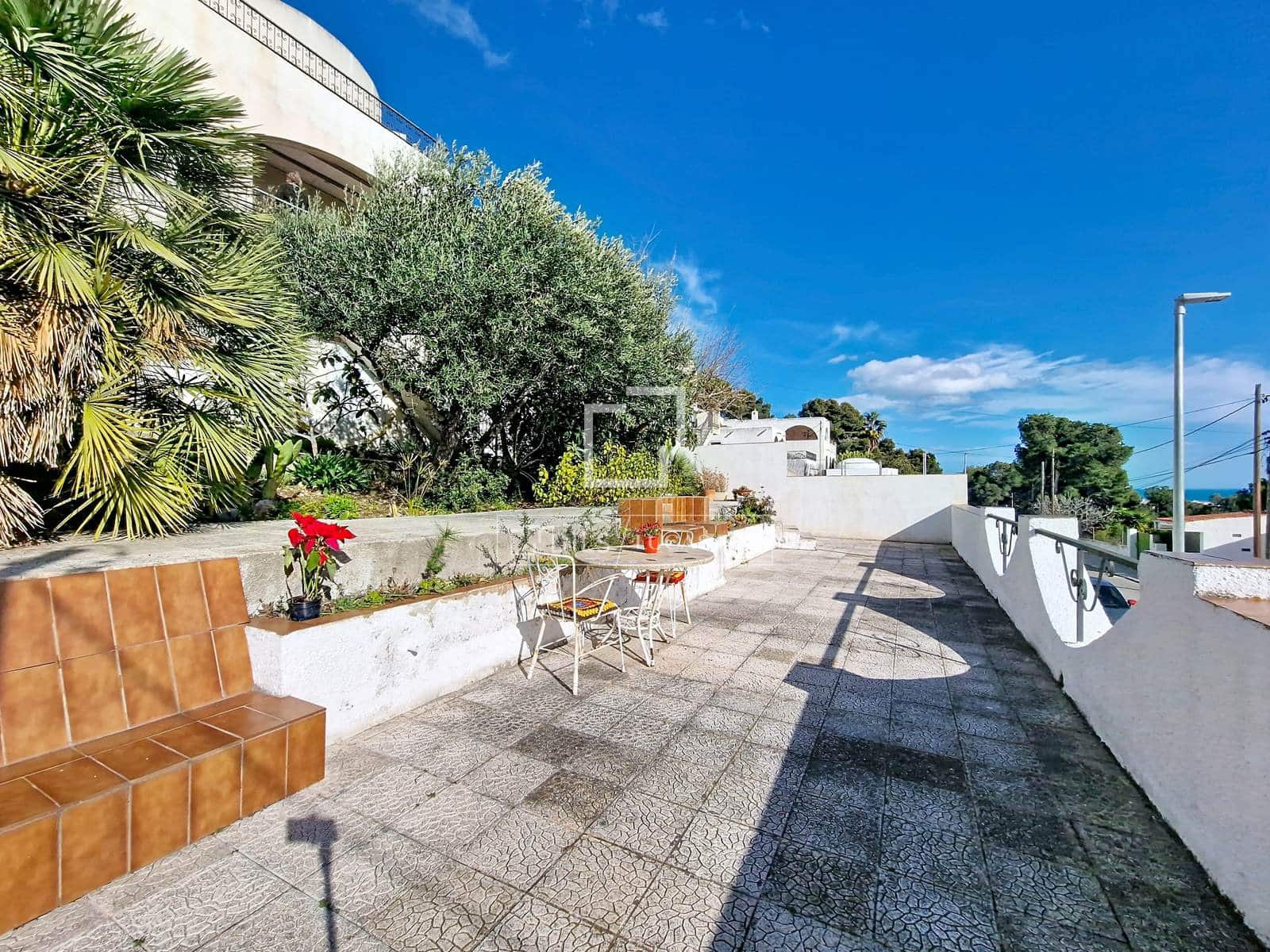 7 makuuhuone Huvila myytävänä paikassa Calafell mukana 
autotalli - 1 490 000 € (Ref: 9566715)