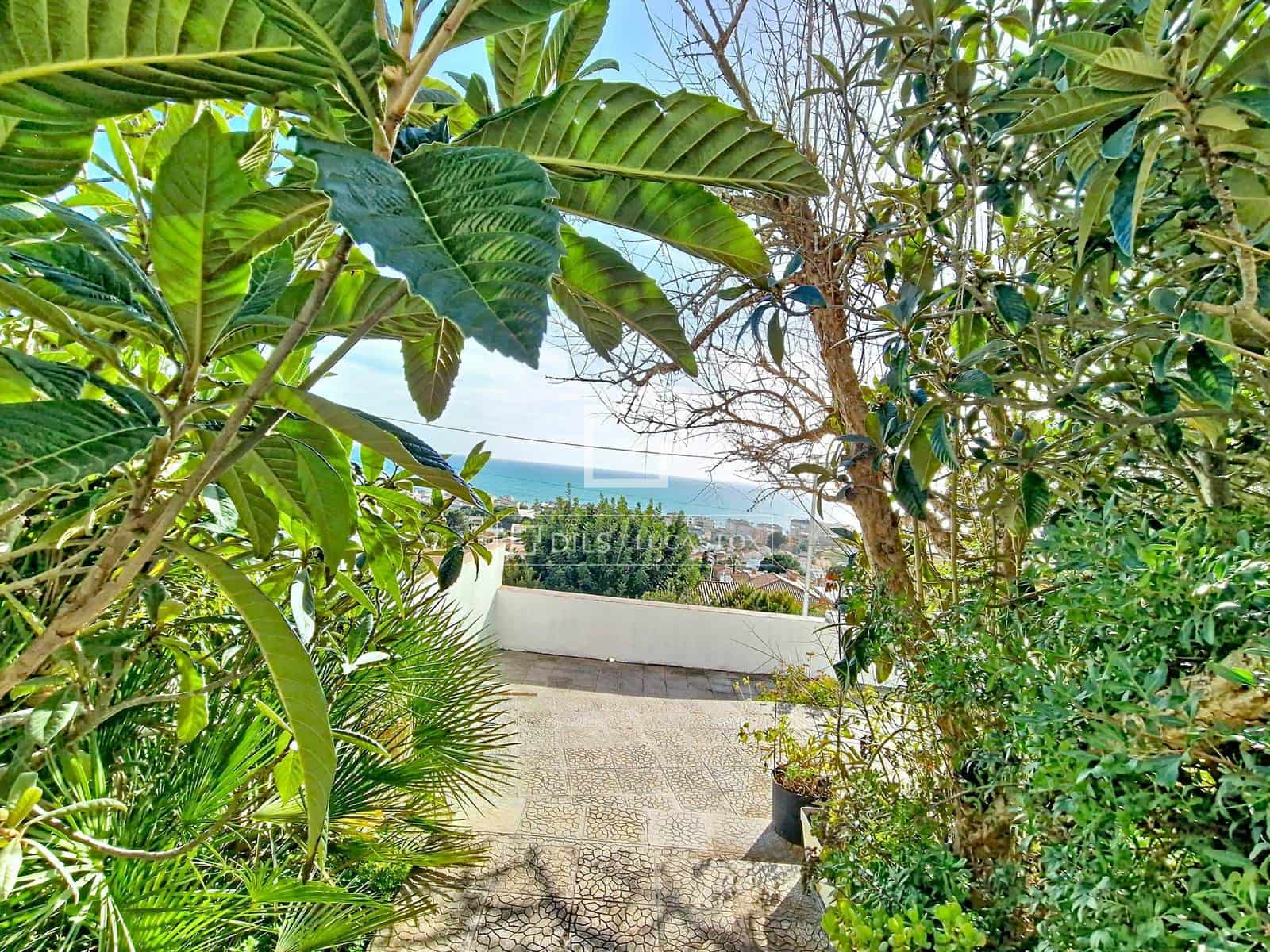 7 makuuhuone Huvila myytävänä paikassa Calafell mukana 
autotalli - 1 490 000 € (Ref: 9566715)